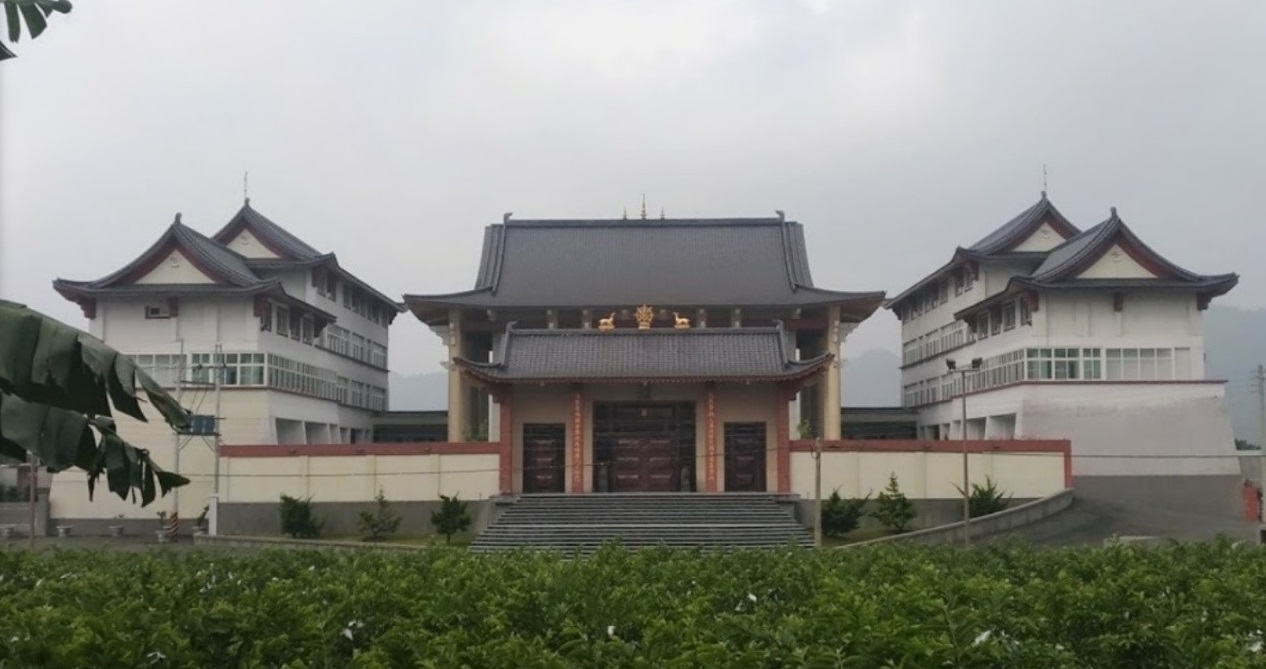 整修後煥然一新的紫竹寺，是當地信仰中心。（翻攝自Google地圖）