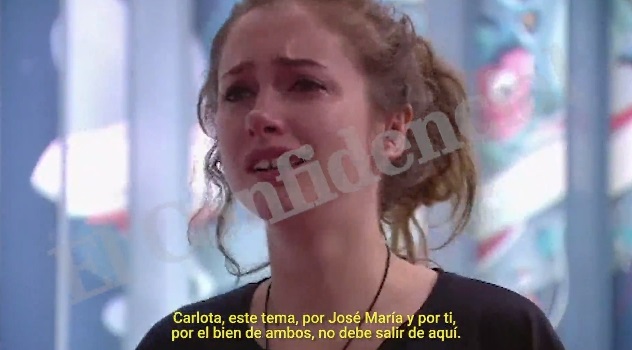 西班牙節目竟然當事人觀看自己被性侵的畫面。（翻攝《 El Confidencial》）