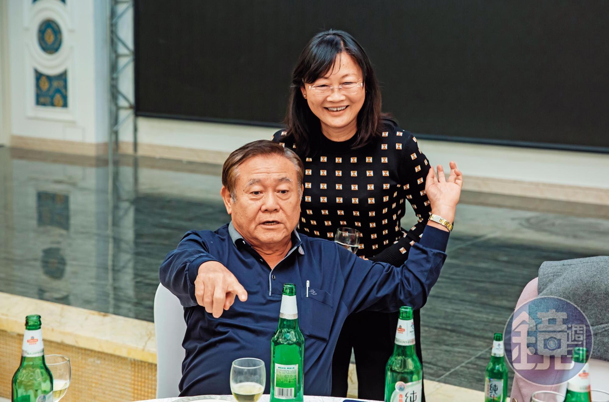 林啟彬很感激自己的太太陳榕煖，照顧自己的雙親與3個孩子，讓他專心工作無後顧之憂。