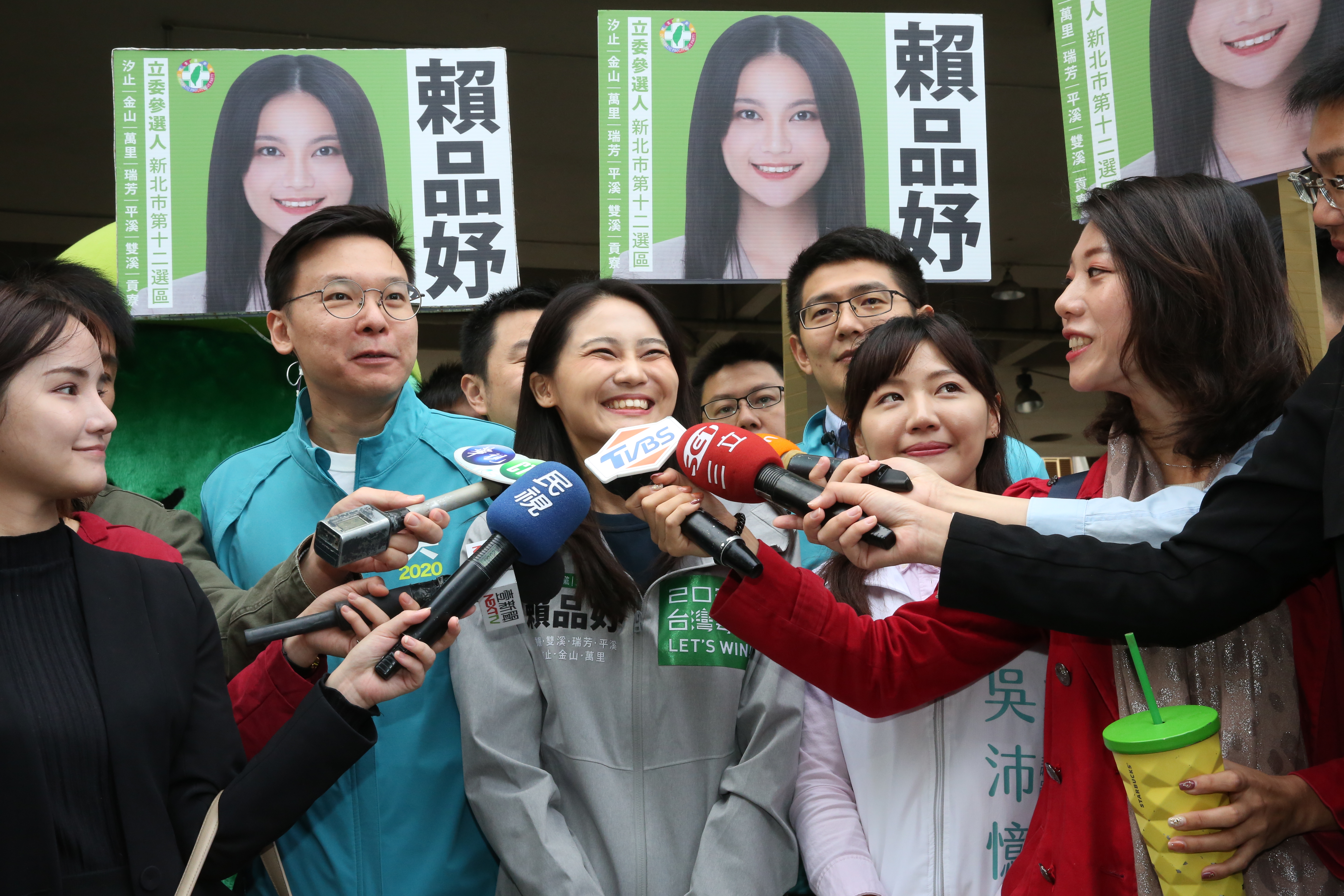 民進黨立委候選人賴品妤，申報財產僅有存款18萬4,481元。