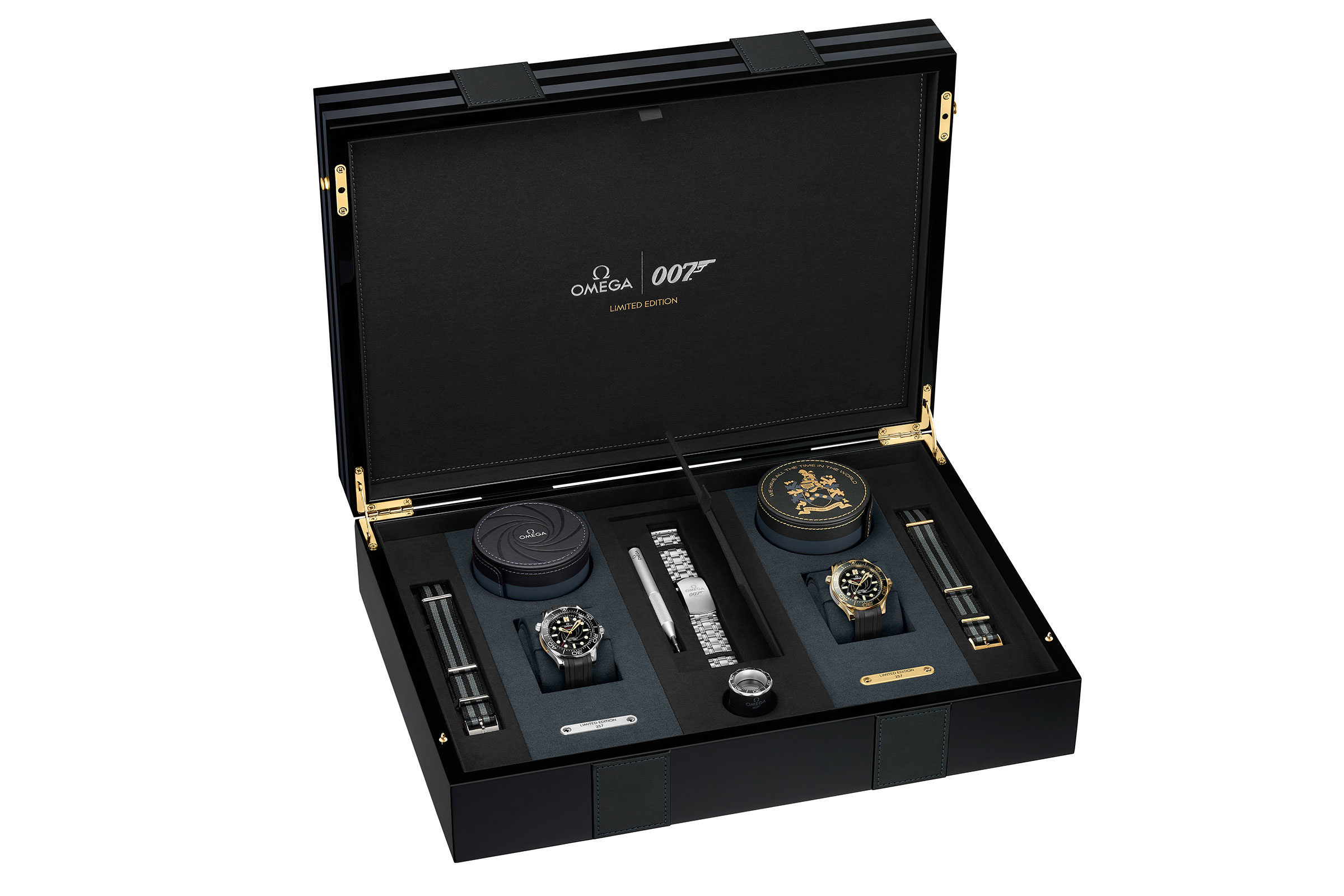【錶壇焦點】帶上手提箱出任務！OMEGA「詹姆士・龐德」限量版腕錶組