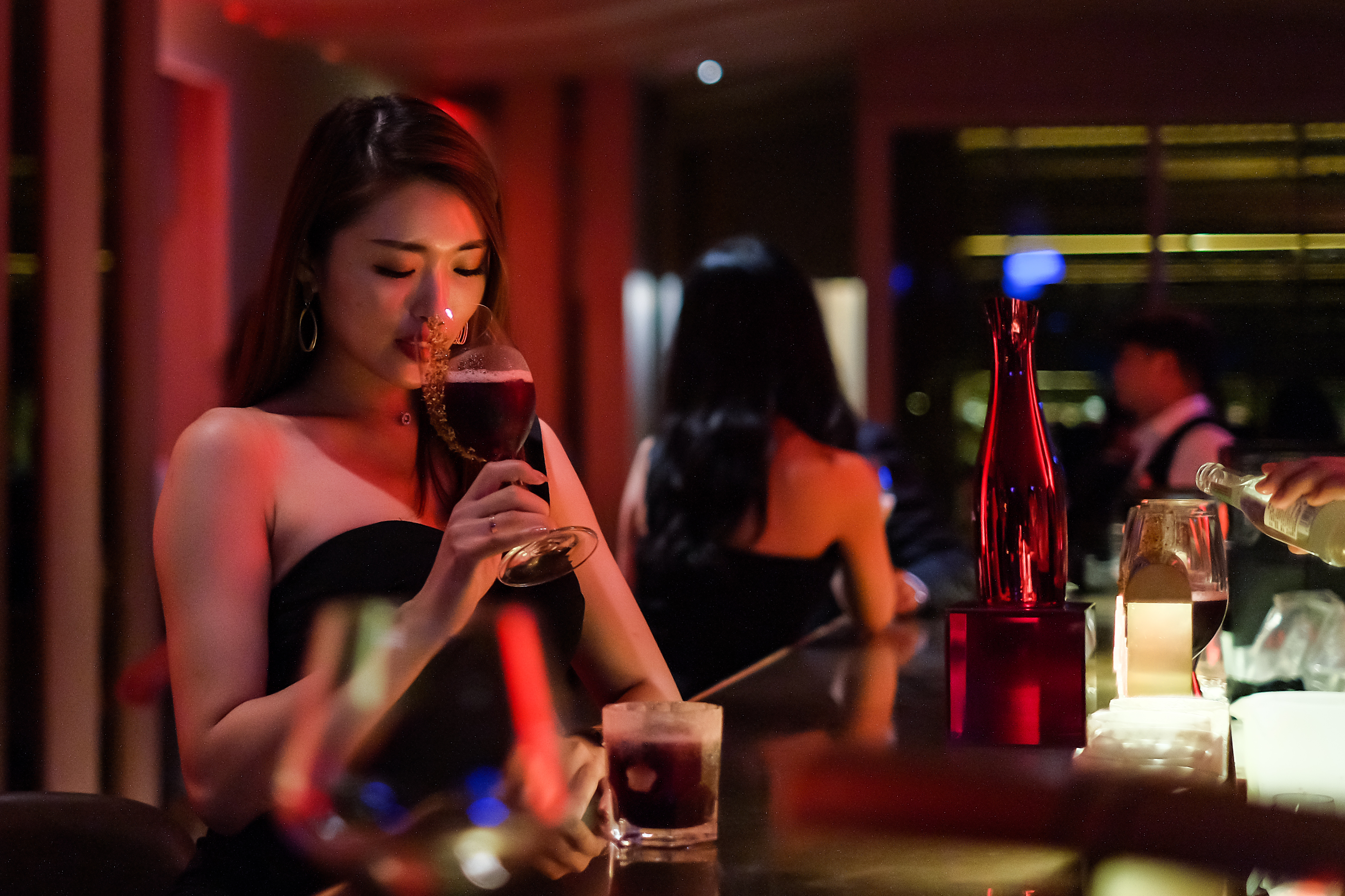 由入選2019亞洲50大酒吧的「吧沐Bar Mood Taipei」設計3款特調。（350～720元／杯）