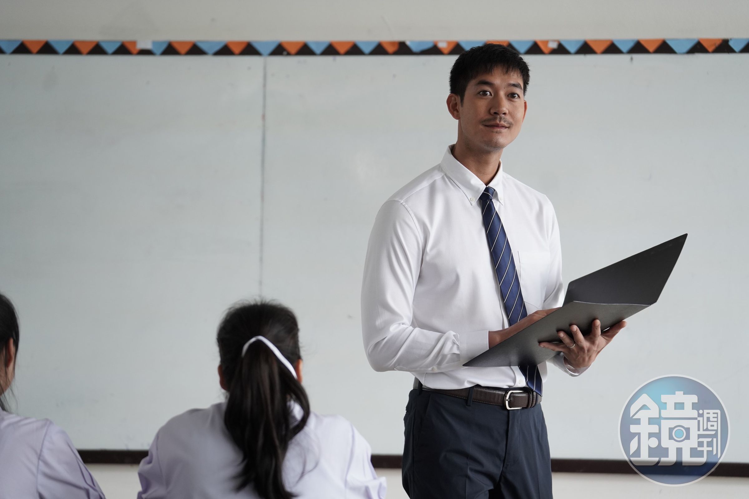  Pob的成年版由Weir飾演，除了電視劇的收視率保證外，他在演出電影也很有野心。（傳影互動提供）     