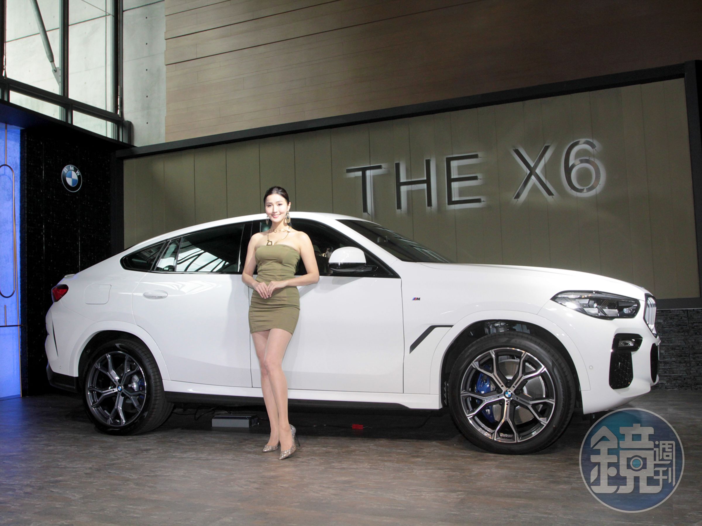 全新世代BMW X6車格放大，更具跑格。
