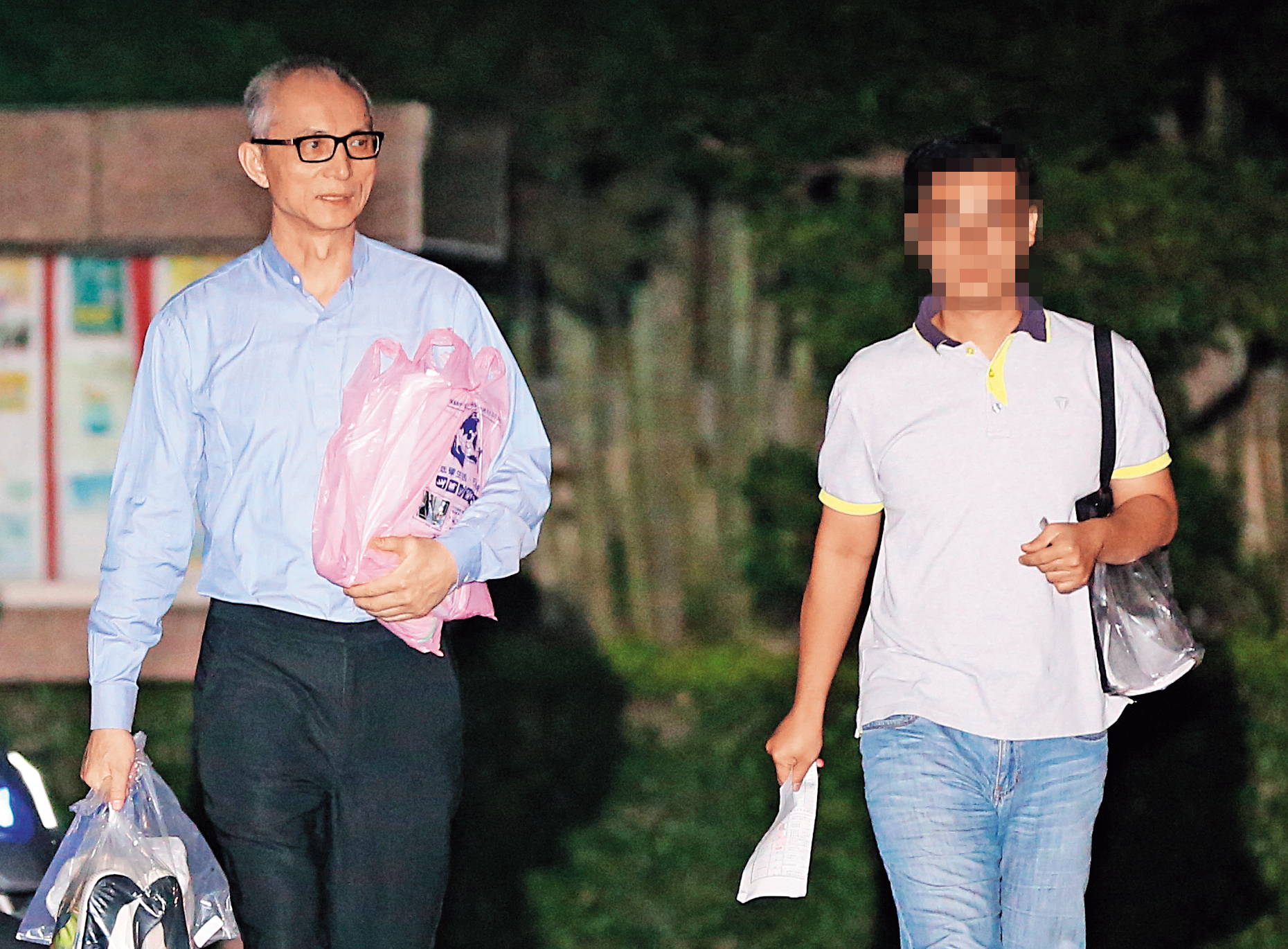 朱國榮因涉及龍邦炒股案被羈押多月，全案移審院方後，台北地院2016年4月裁定以天價4億元交保。