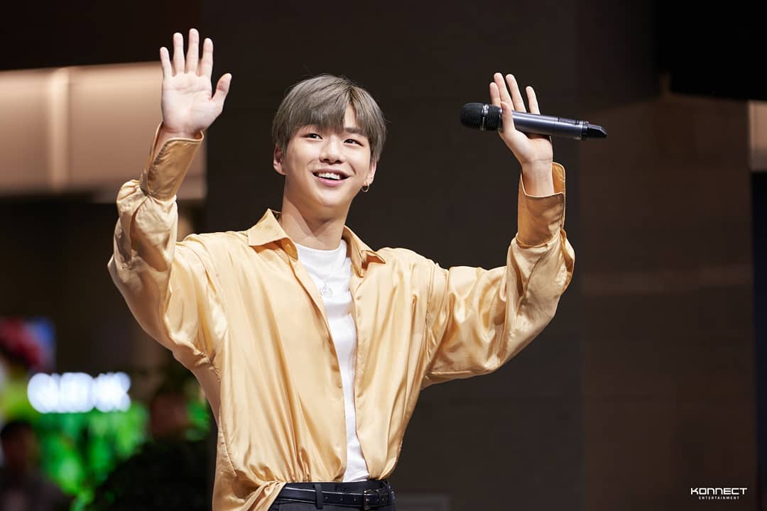 超夯韓星姜丹尼爾傳出憂鬱症暫停活動。（翻攝自daniel.k.here Instagram）