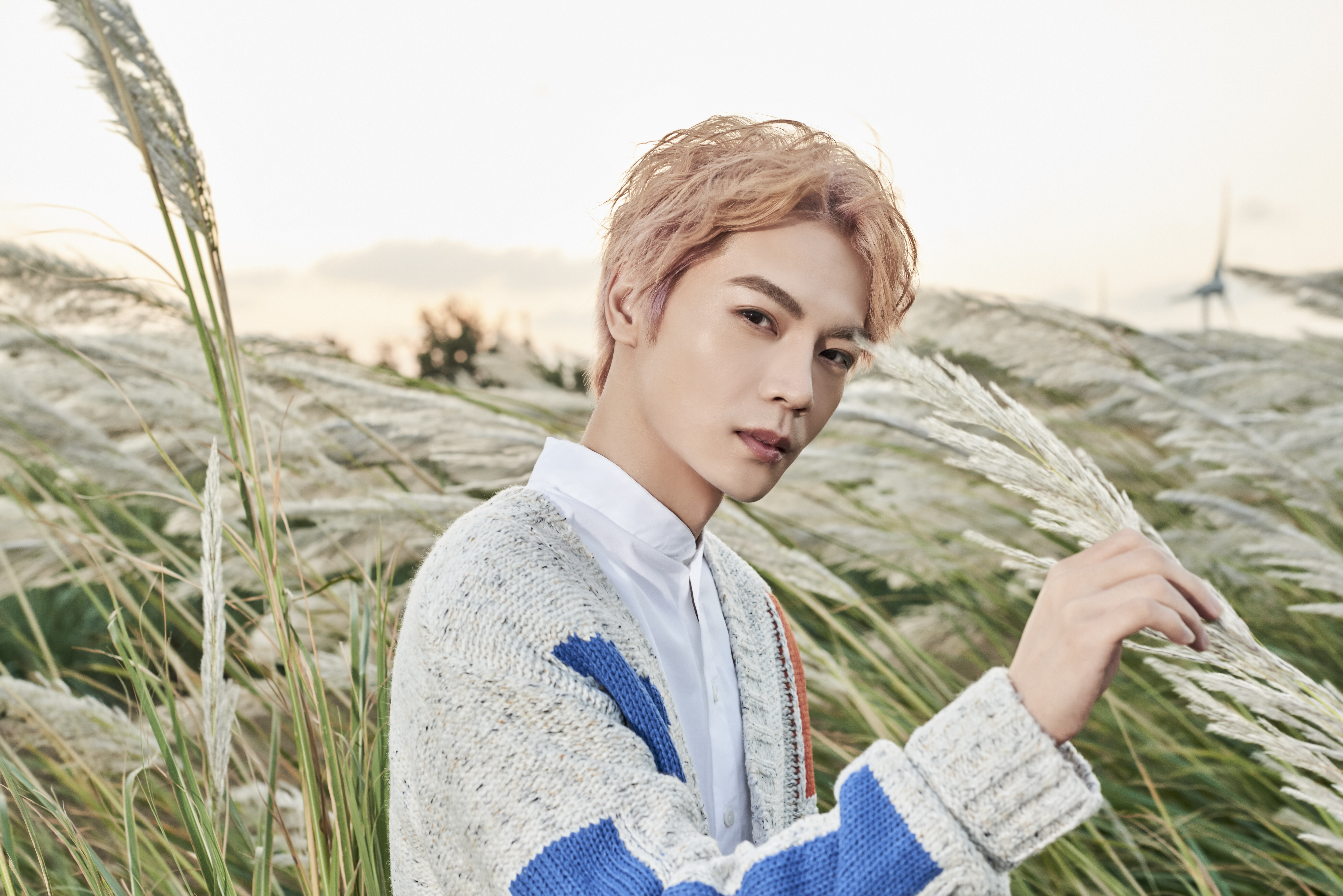 古曜威推出實體單曲〈一個幸福的吻〉3日上架，短短三小時就被秒殺。 (單純夢想文創事業提供)