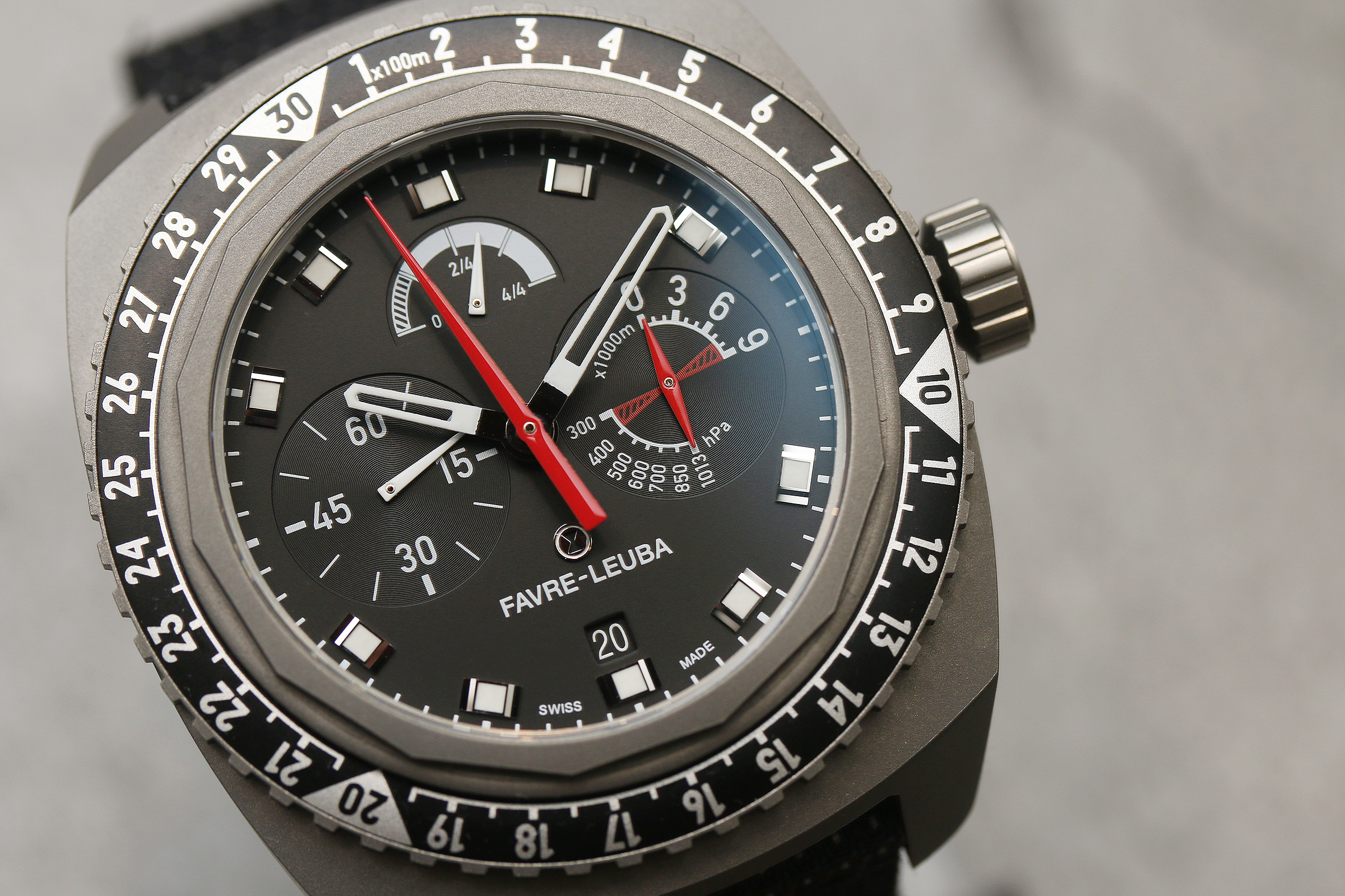 【錶壇焦點】征服地表高峰的強悍性能！域峰Bivouac 9000腕錶