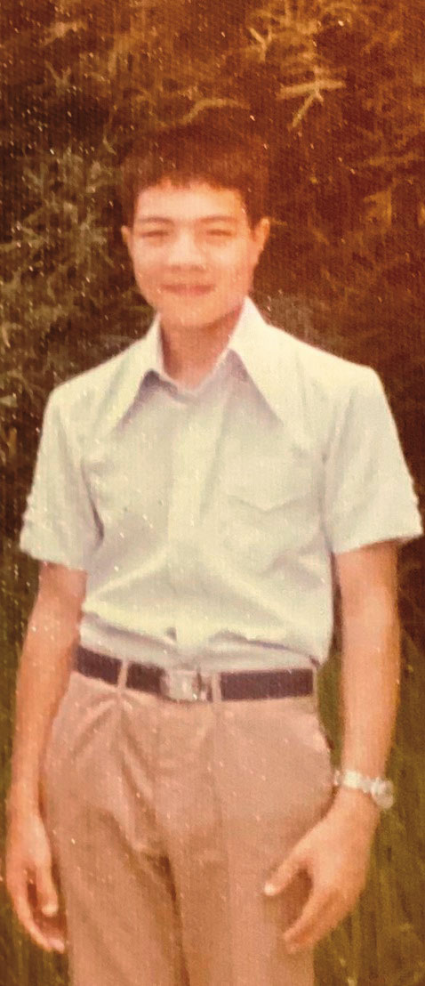 父親的嚴厲管教讓何新松（圖）幼時及青少年活在壓抑恐懼中。（何新松提供）