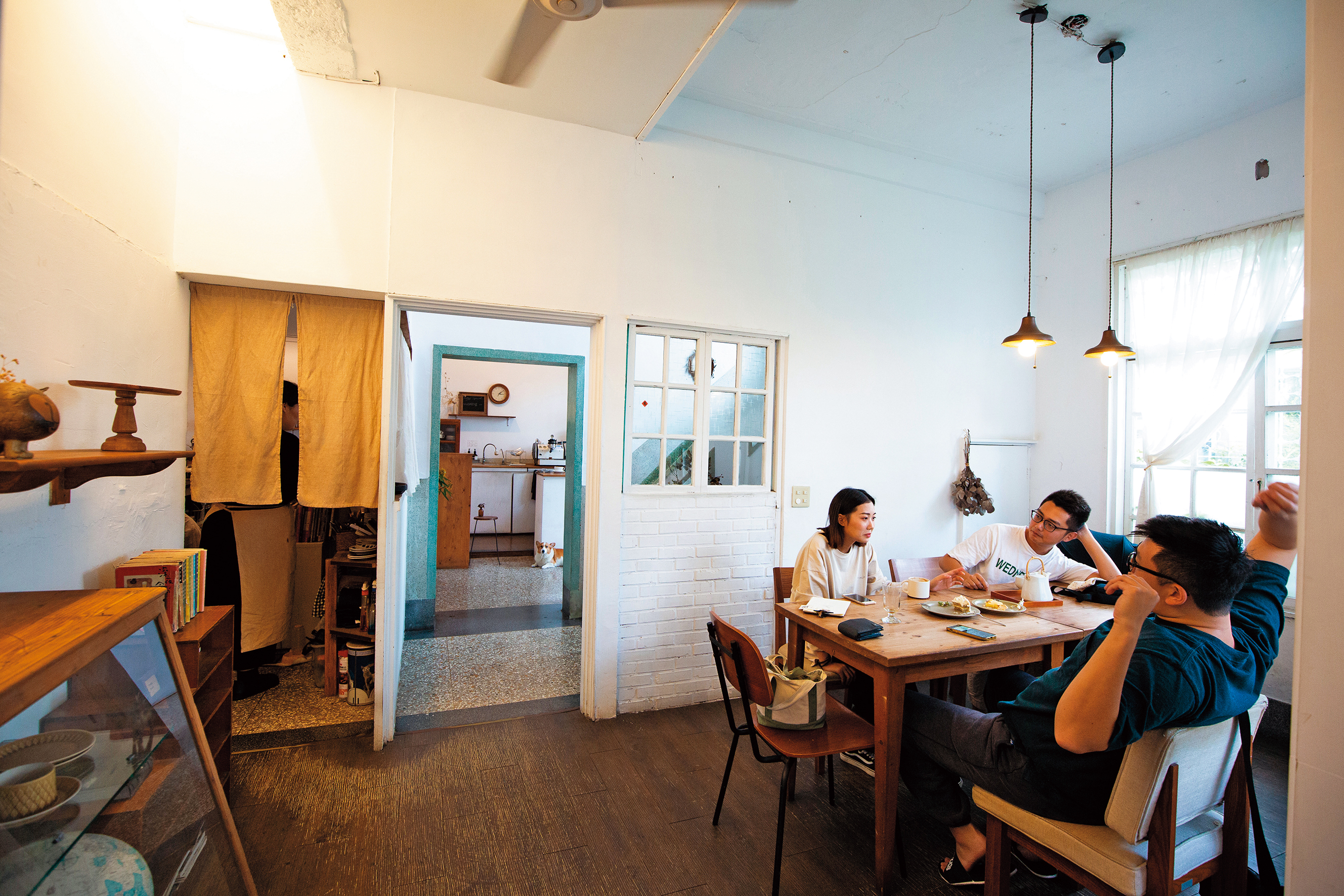 開店7年多的「Come home咖啡漫步」，已成為當地年輕人經常聚會的場所。