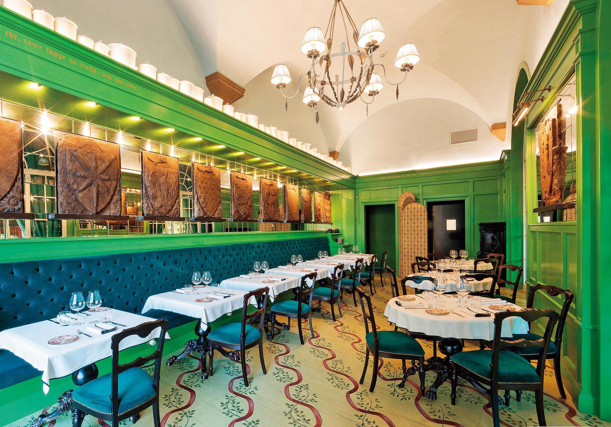 位在佛羅倫斯領主廣場上的GUCCI Osteria da Massimo Bottura,開幕僅2年就入選2020年義大利米其林一星。