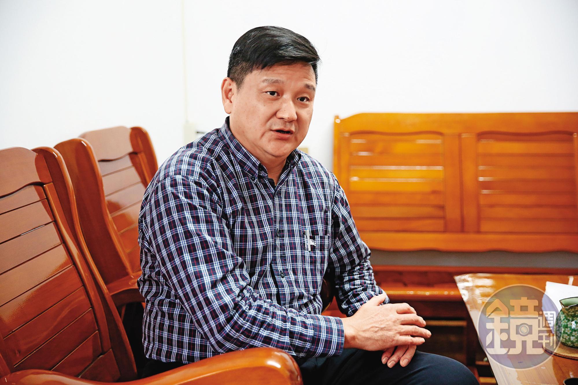 當年的偵查隊長邱學銘說，黃郁玲冷靜、冷漠，讓他不寒而慄。