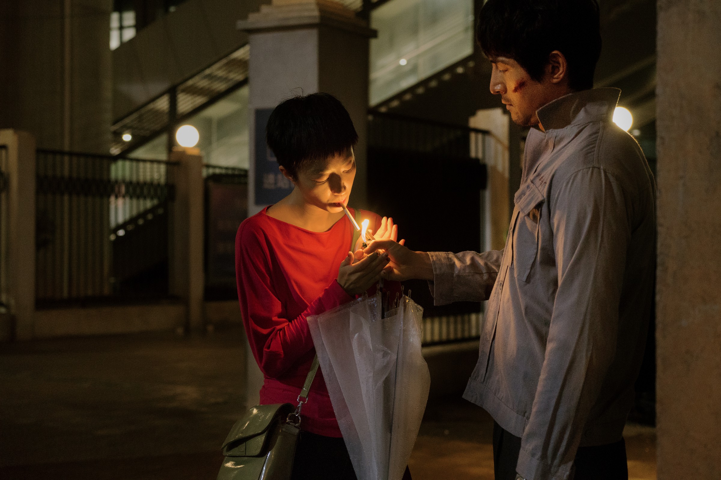 桂綸鎂突破戲路，為本片還早早住在武漢體驗生活，學了一口流利武漢話。（甲上提供）