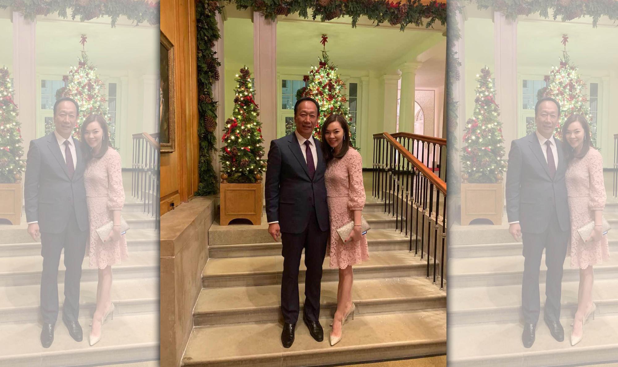 鴻海創辦人郭台銘偕愛妻曾馨瑩再入白宮。（翻攝自郭台銘臉書）