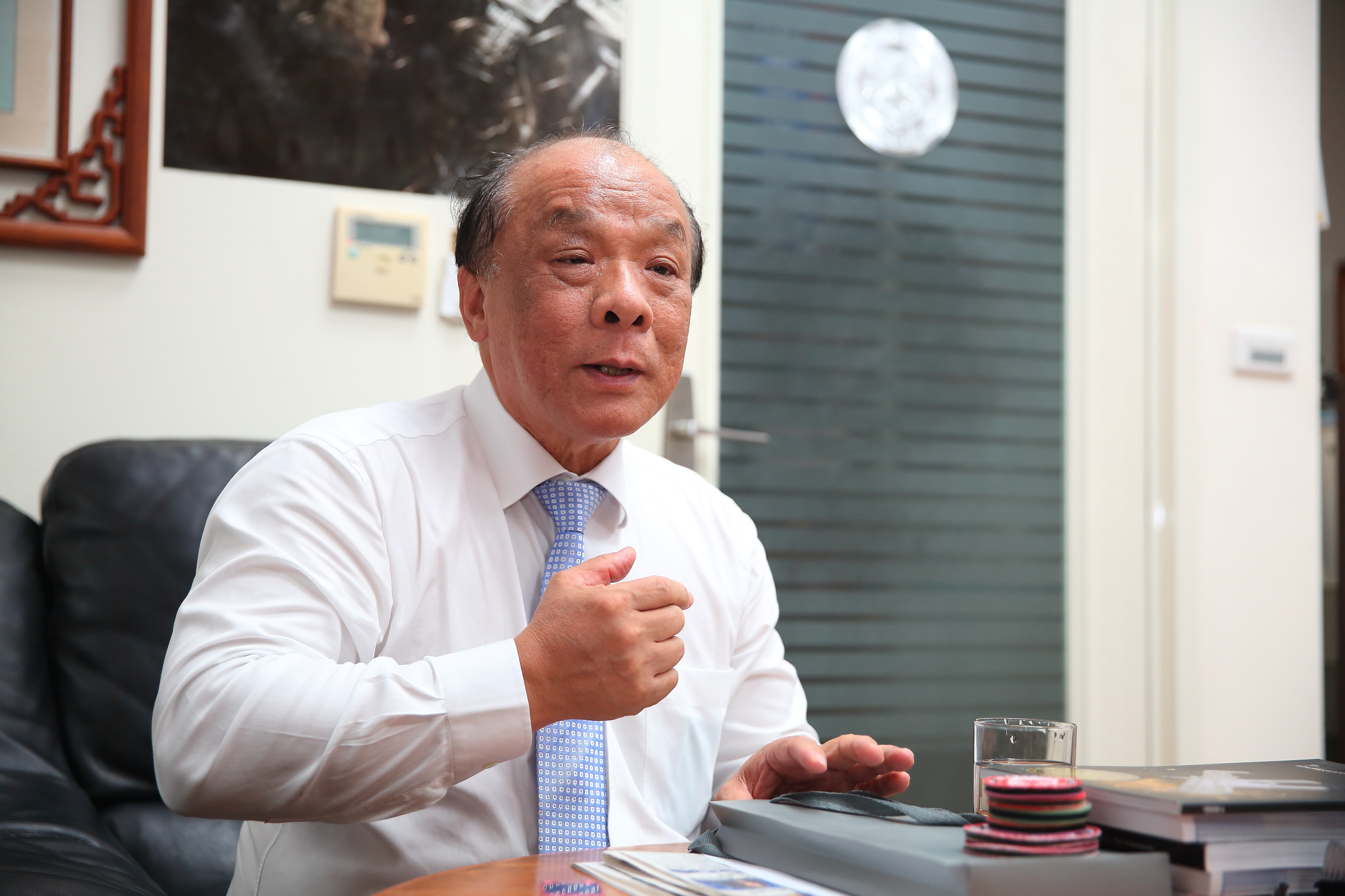 廖英熙心中最痛苦的事情，莫過於雙親在他當兵時過世，至今提起仍難過。