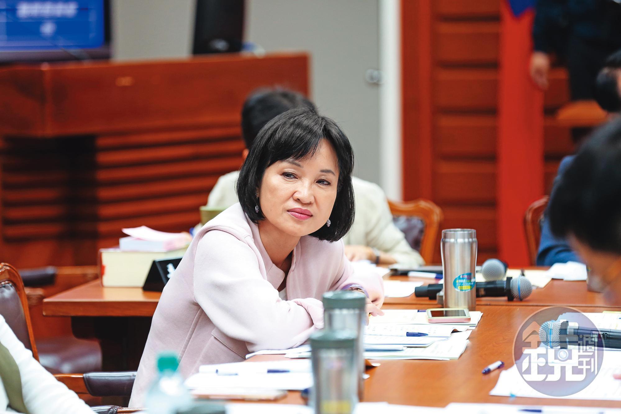 立委柯志恩認為,校園性侵案絕對不能私了。