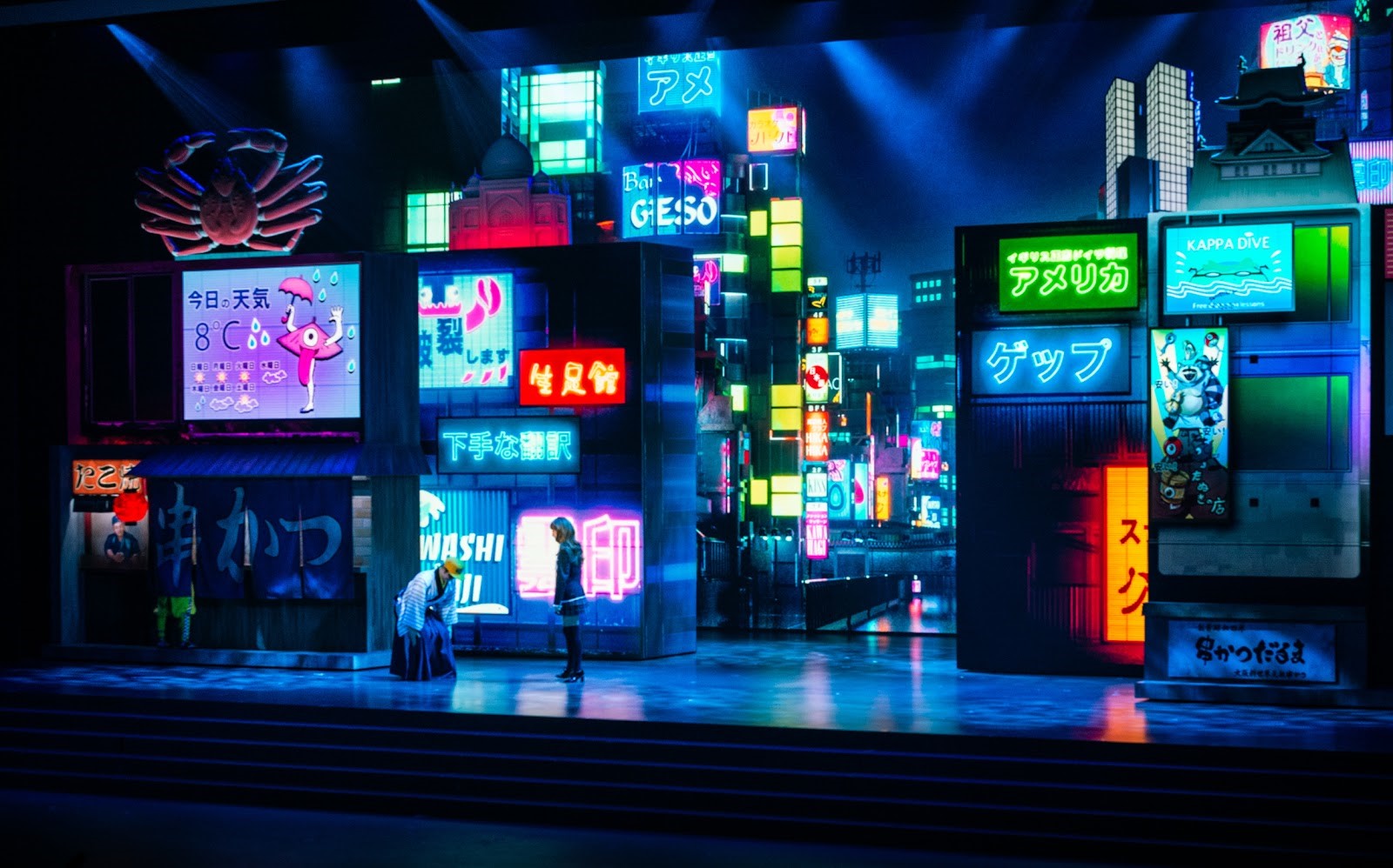 日本原創歌舞劇KEREN的舞台視覺由司Moment Factory負責打造。（ Moment Factory提供） 