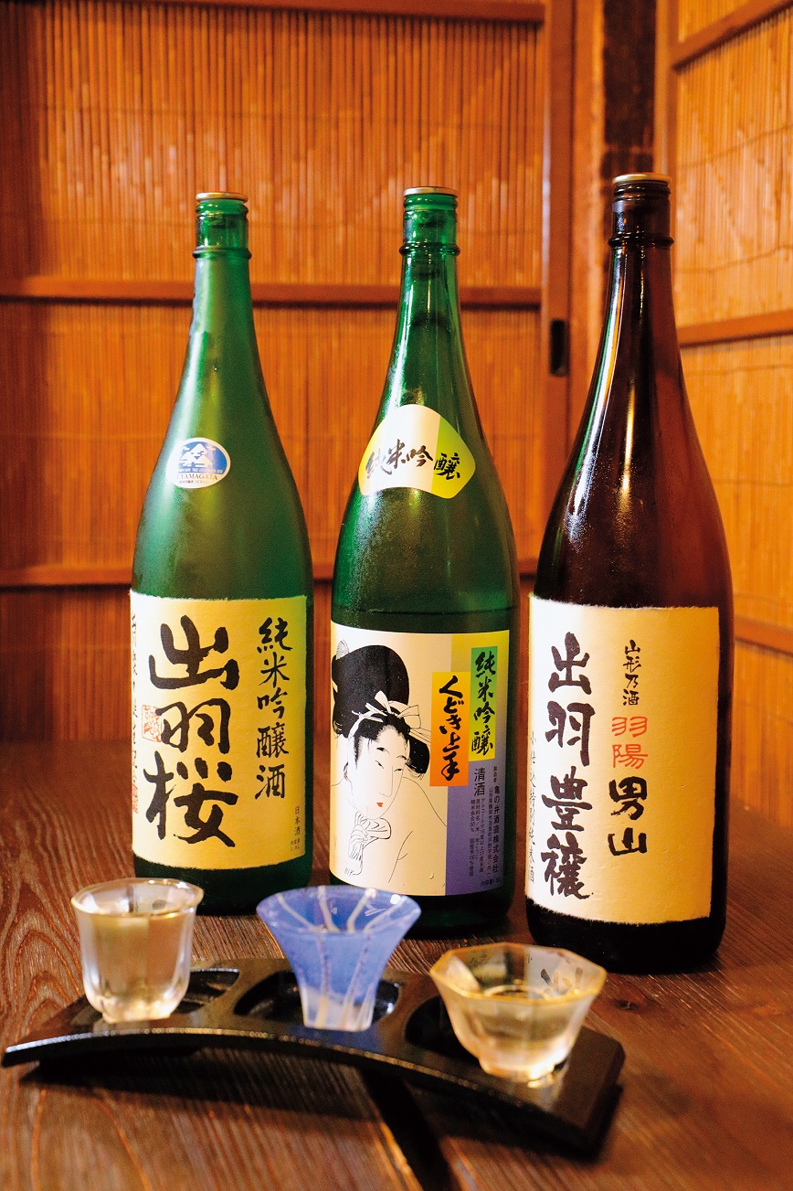 一次品嘗山形3款辛、甘味不同的日本清酒。（1,000日圓／組，約NT$283）