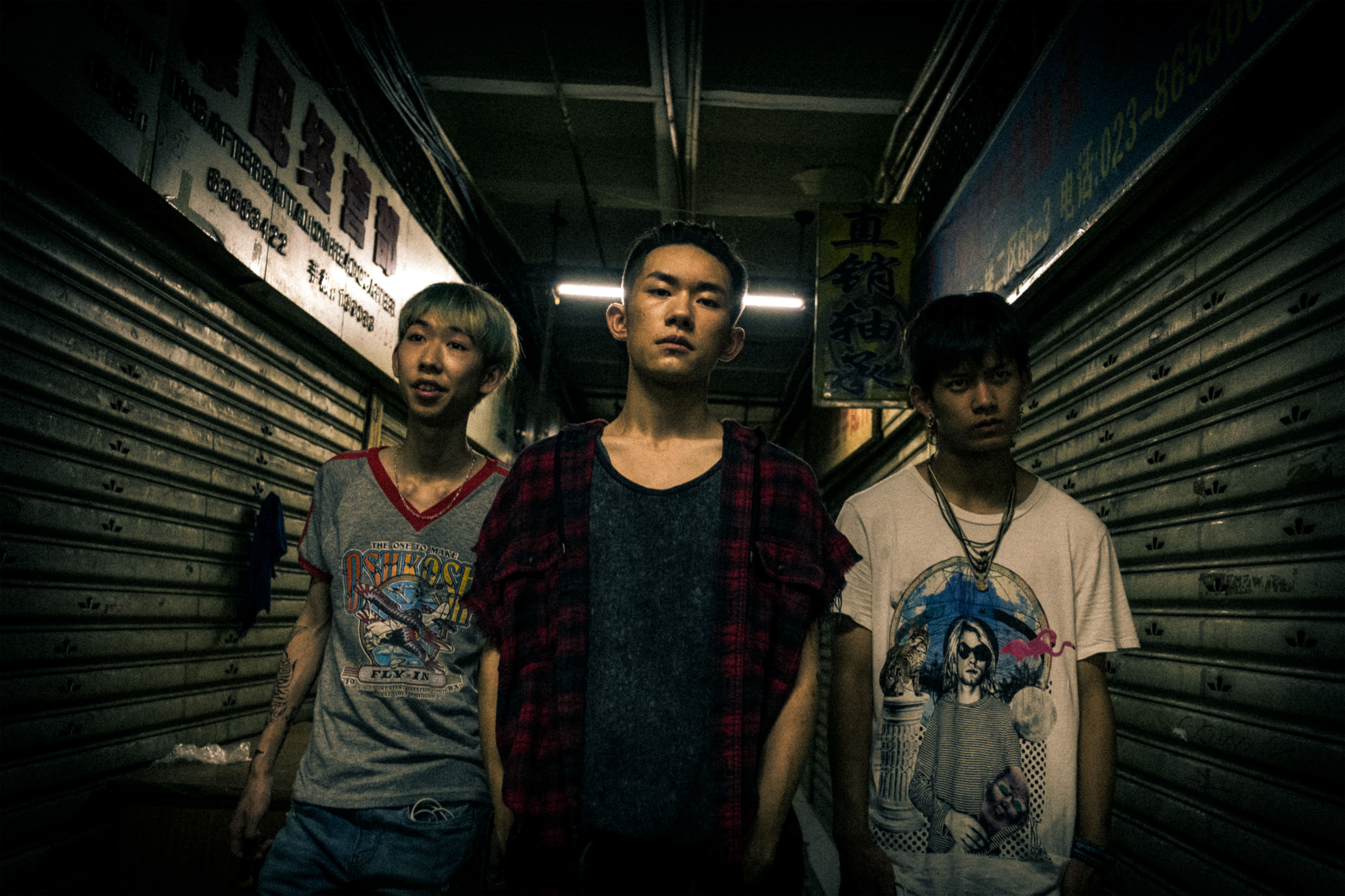 易烊千璽換了平頭造型主演《少年的你》,不管是票房口碑都有好成績。(Netflix提供)