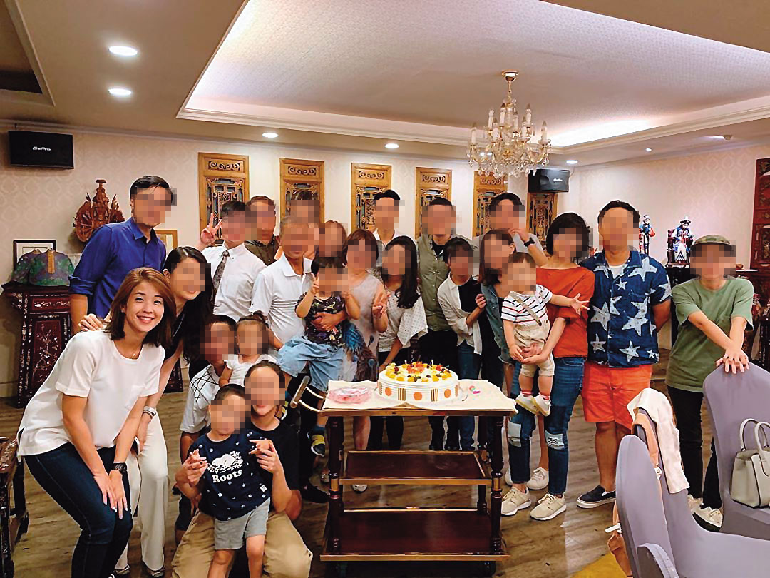 楊文虎和王音之6月1日捲款潛逃，楊宇晨被獨自留在台灣，7月間還開心參加朋友的派對，渾然不知即將大難臨頭。（翻攝IG）