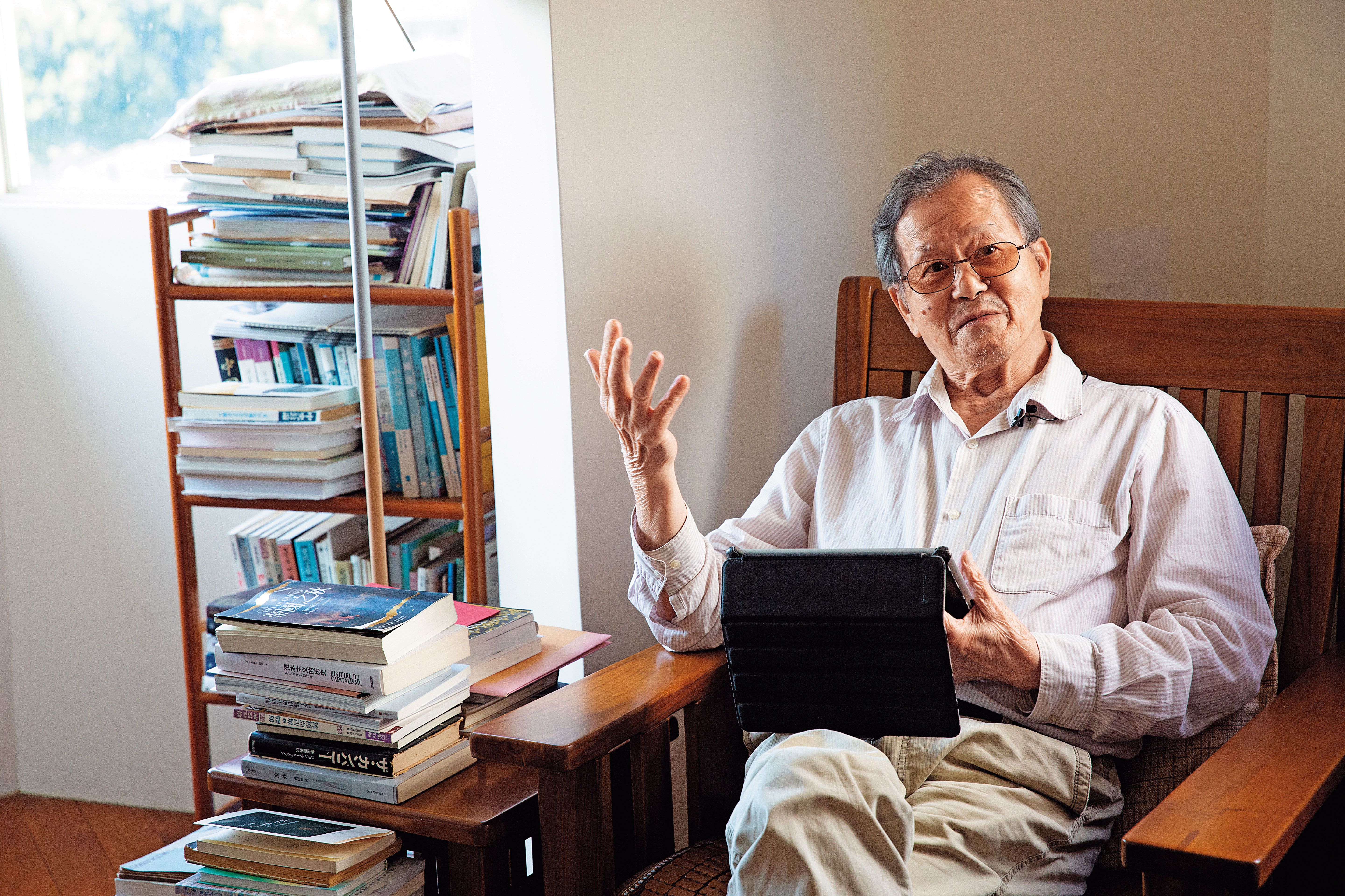 黃春明新作《跟著寶貝兒走》是他創作生涯第一個長篇小說,亦是他首度用iPad創作。