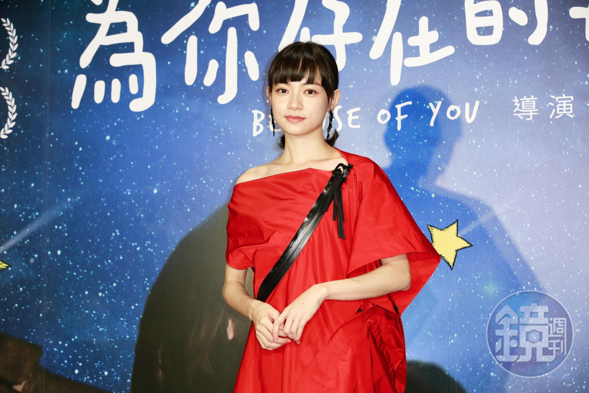姚愛寗為扮演有智能障礙的媽媽角色,還特別去教養院與院生接觸,理解他們的情緒與生活來揣摩角色。
