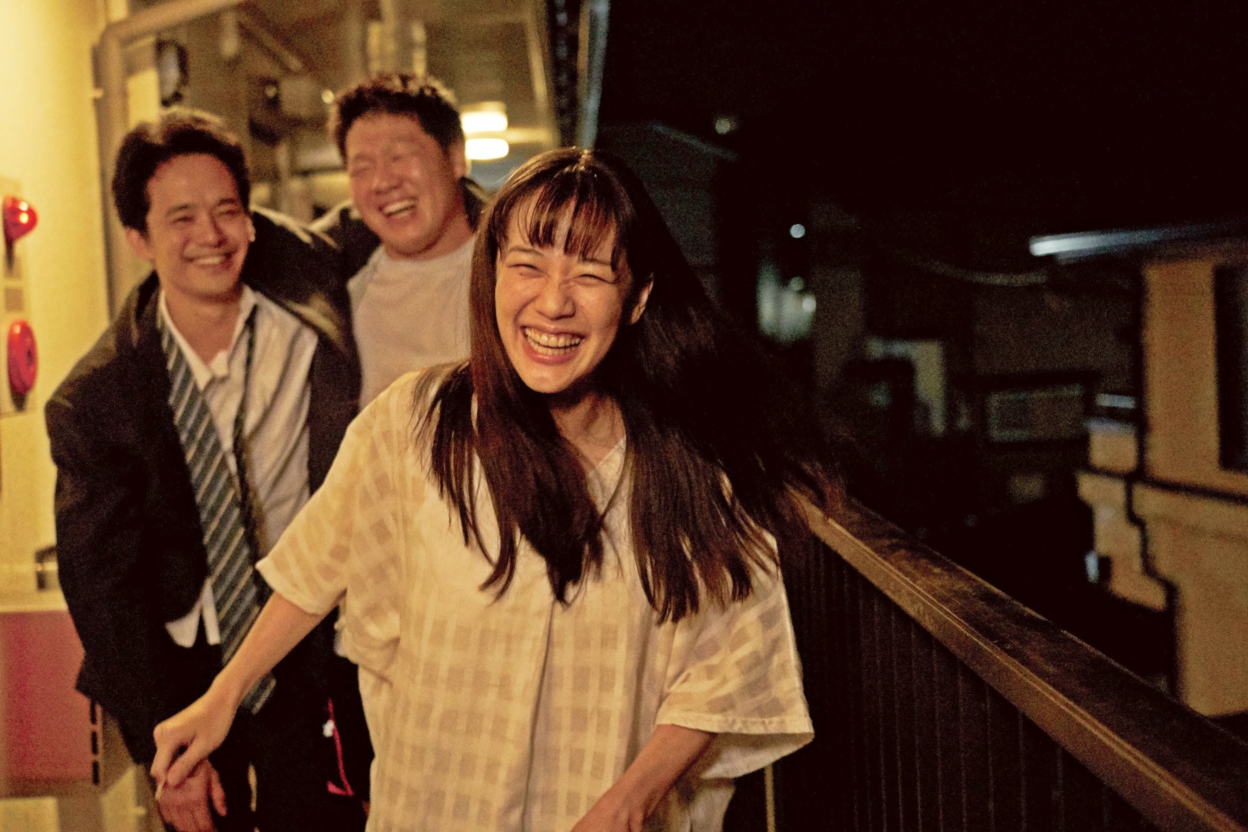 池松壯亮（左）誇讚蒼井優（右）是非常優秀且成熟的演員。（双喜提供）