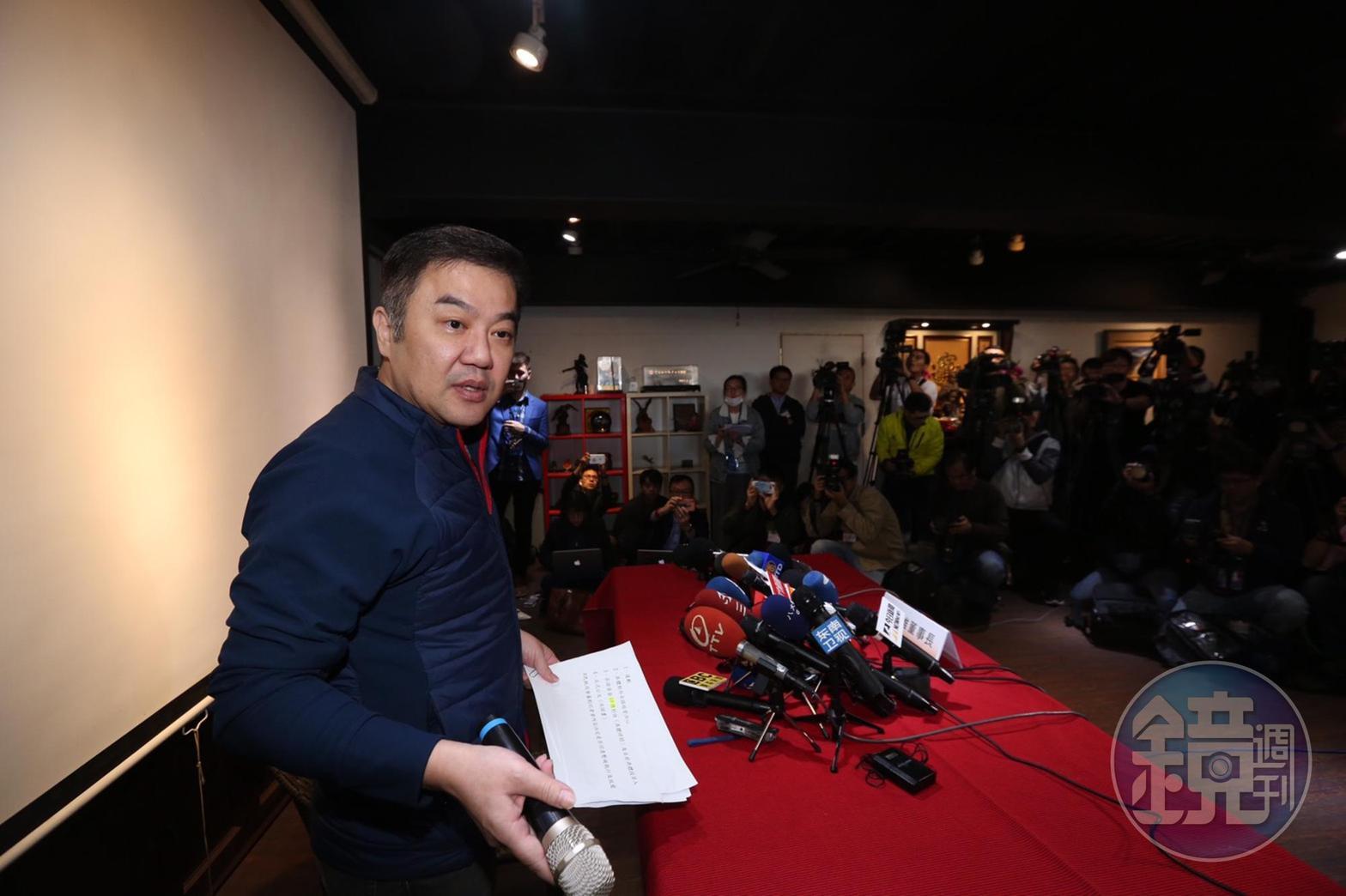 今天露面的張綱維說，遭到詐騙是有所本。