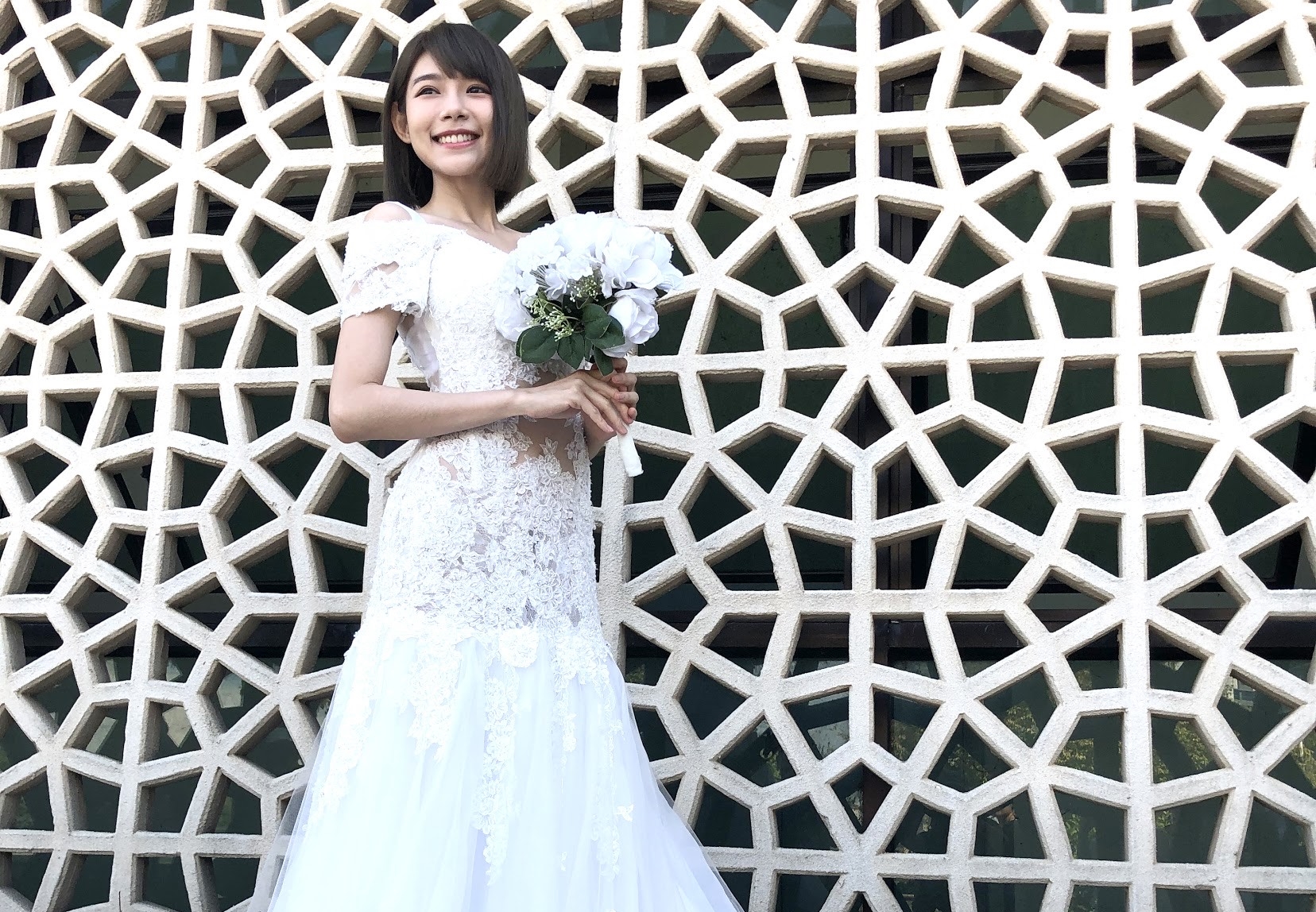 林明禎參加香港真人秀節目《港男入贅手冊》拍攝，首次穿婚紗亮相。（種子音樂提供）