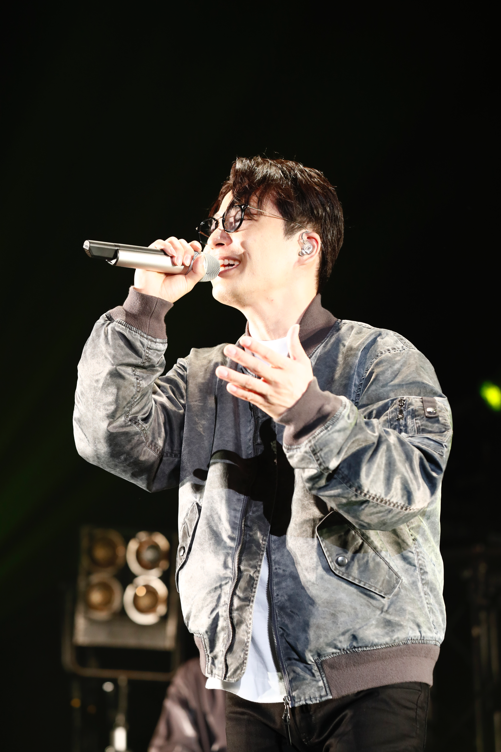 星野源感謝台灣歌迷,許諾一定會再來開唱。(雅幕斯娛樂提供)