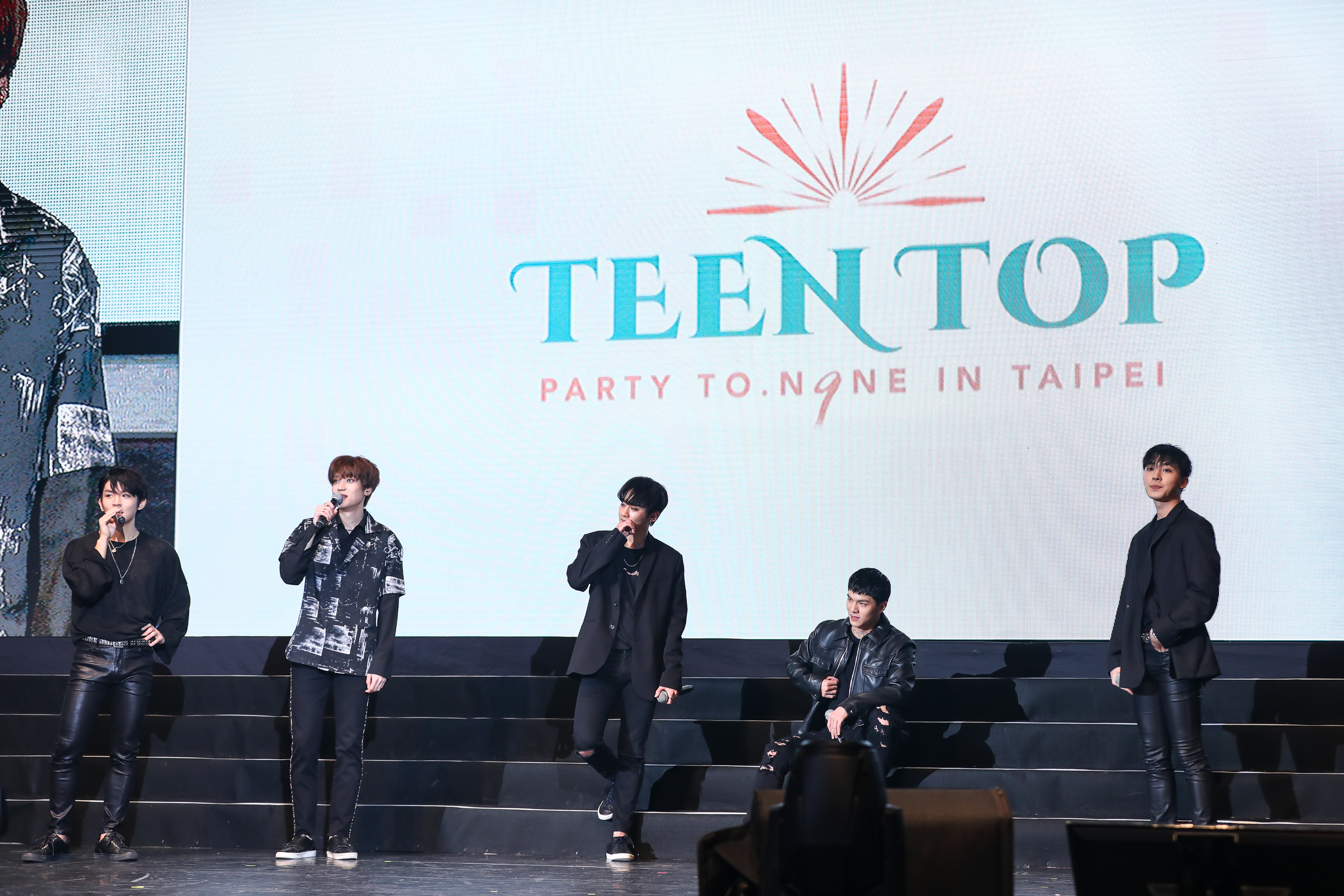 TEEN TOP帶來多首熱歌勁舞。（海樂提供）