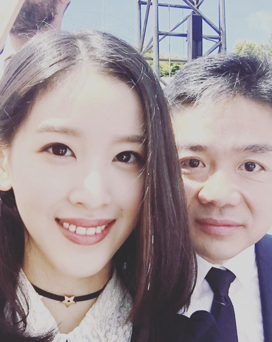 奶茶妹近年來陷入老公性侵女大生的風暴當中。(翻攝zetianzzz IG)