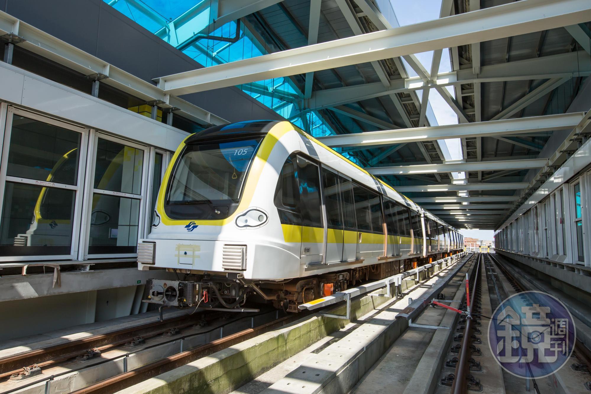 預計年底通車的新北捷運環狀線第一階段工程，恐怕得再延期。