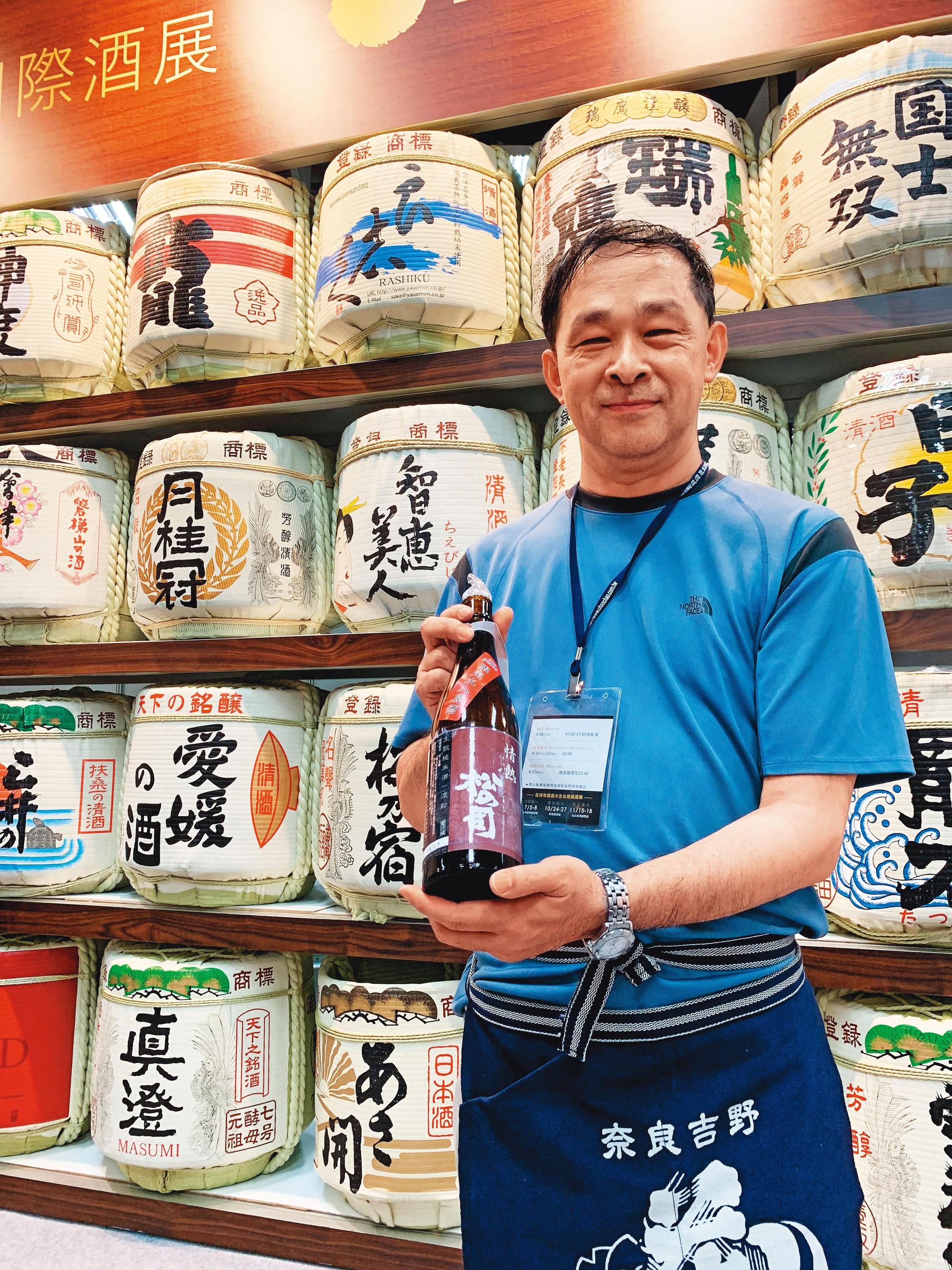 酒樂藏的Steven憑著獨特的選酒眼光以及對清酒的熱情,也號召了不少年輕的清酒愛好者。