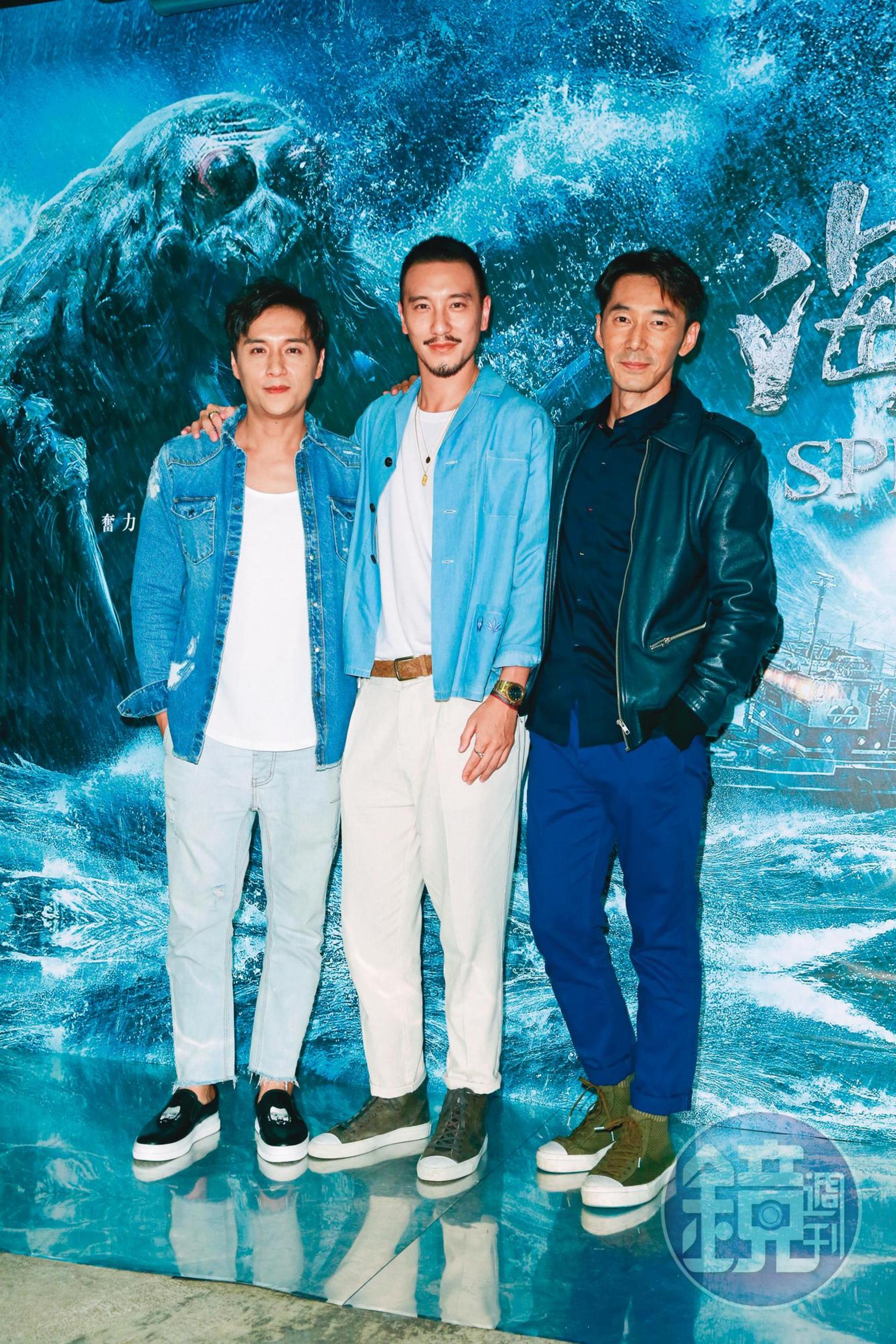 《海霧驚濤駭浪》由鄭人碩(左起)、王陽明、李李仁合作演出,在殺青派對上,李李仁提到片中有許多互毆場面令他難忘。