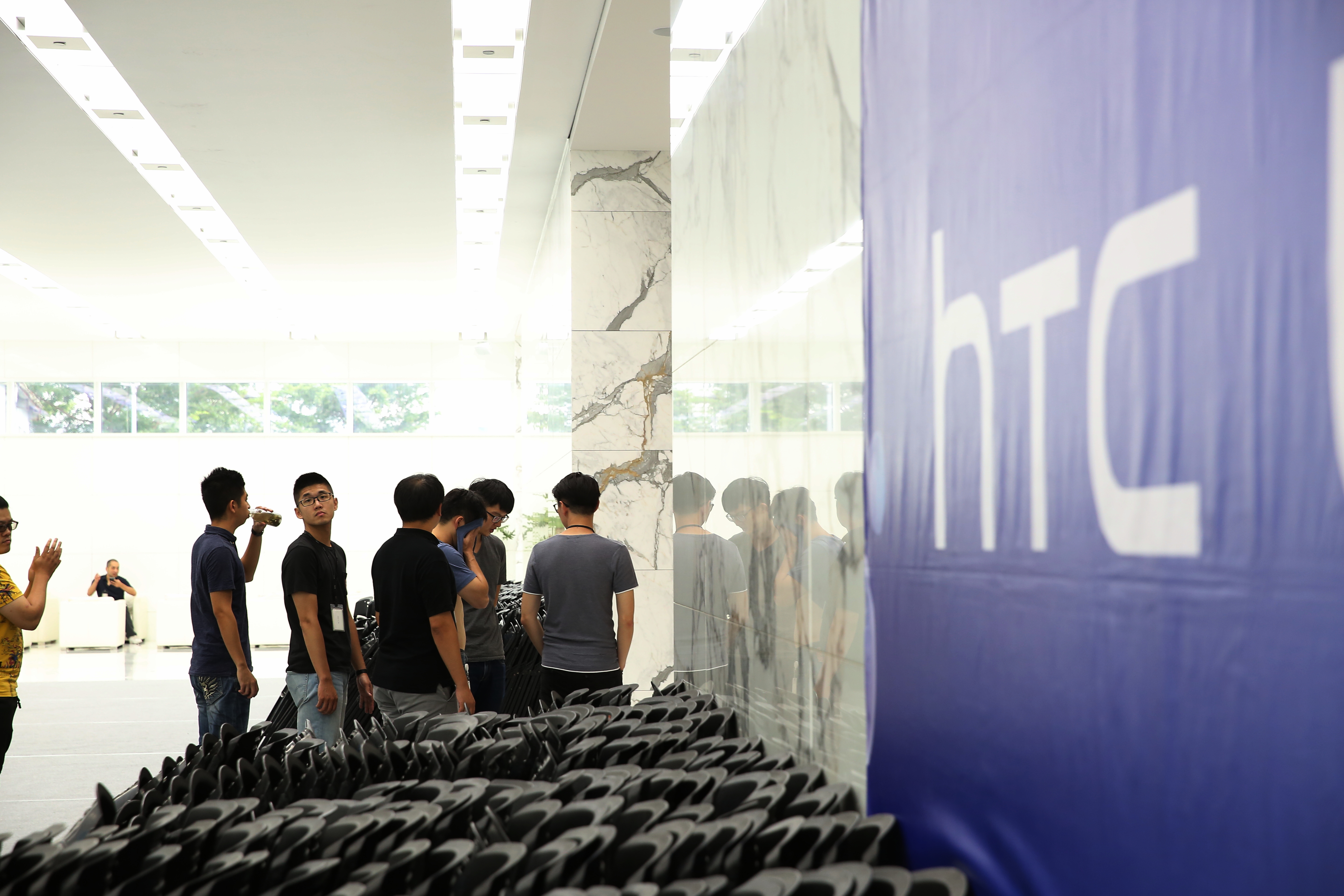 年關將近宏達電爆出裁員消息，但不透露實際裁員人數。