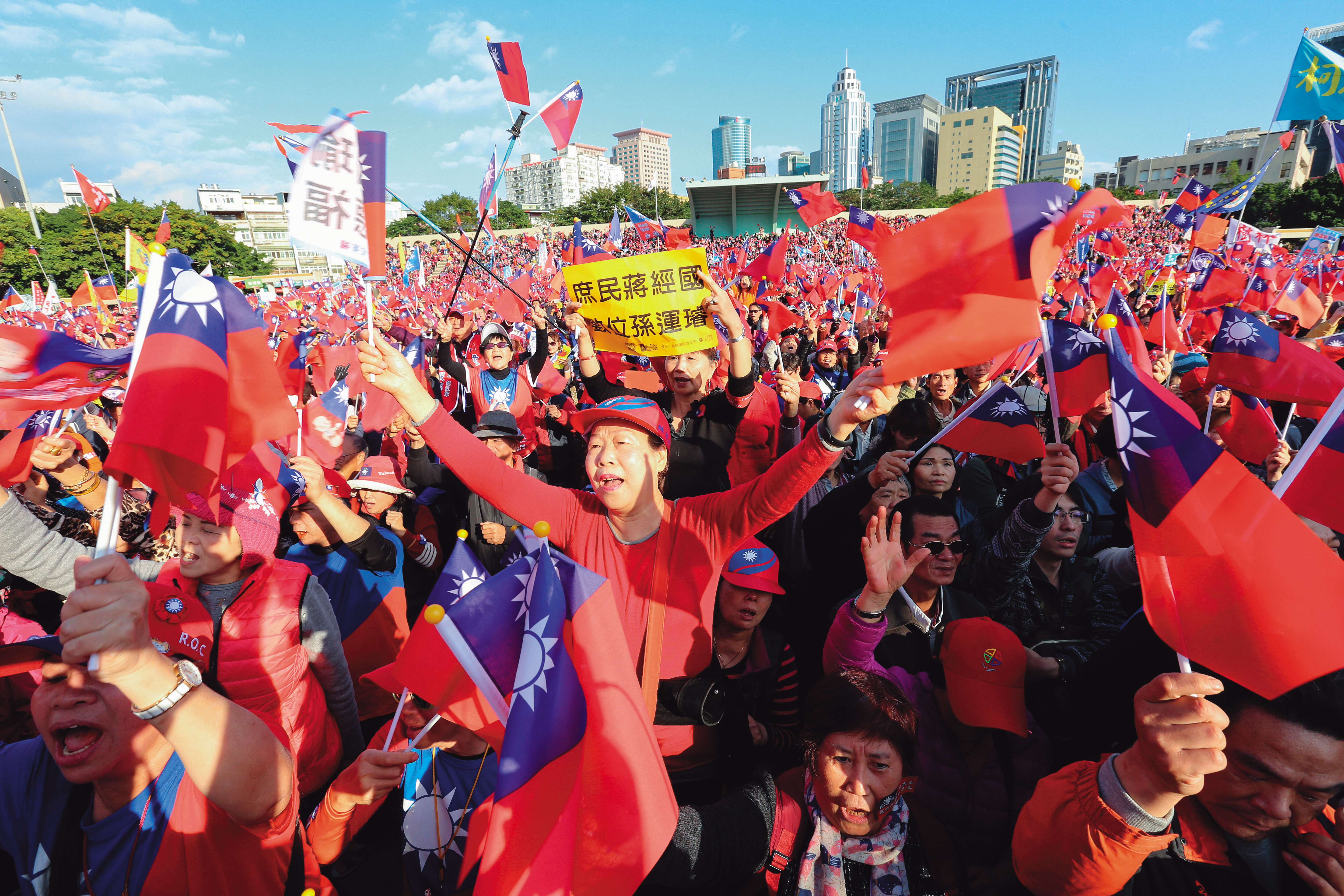 面對鋼鐵韓粉串聯入黨倒吳，選後的國民黨勢必形成吳、韓對決態勢。