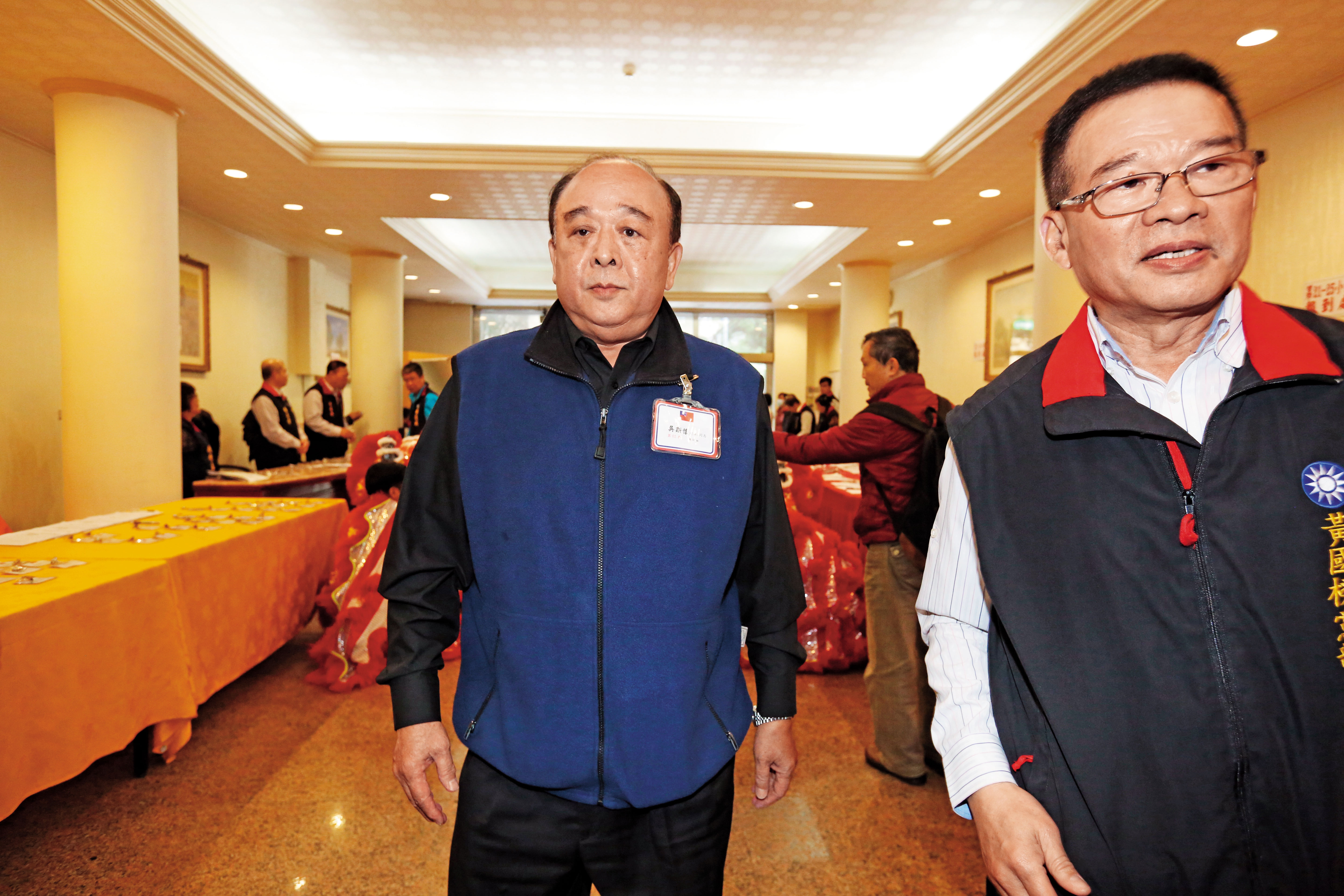 吳斯懷因親中立場成為綠營攻擊箭靶，也波及到自家立委選情。