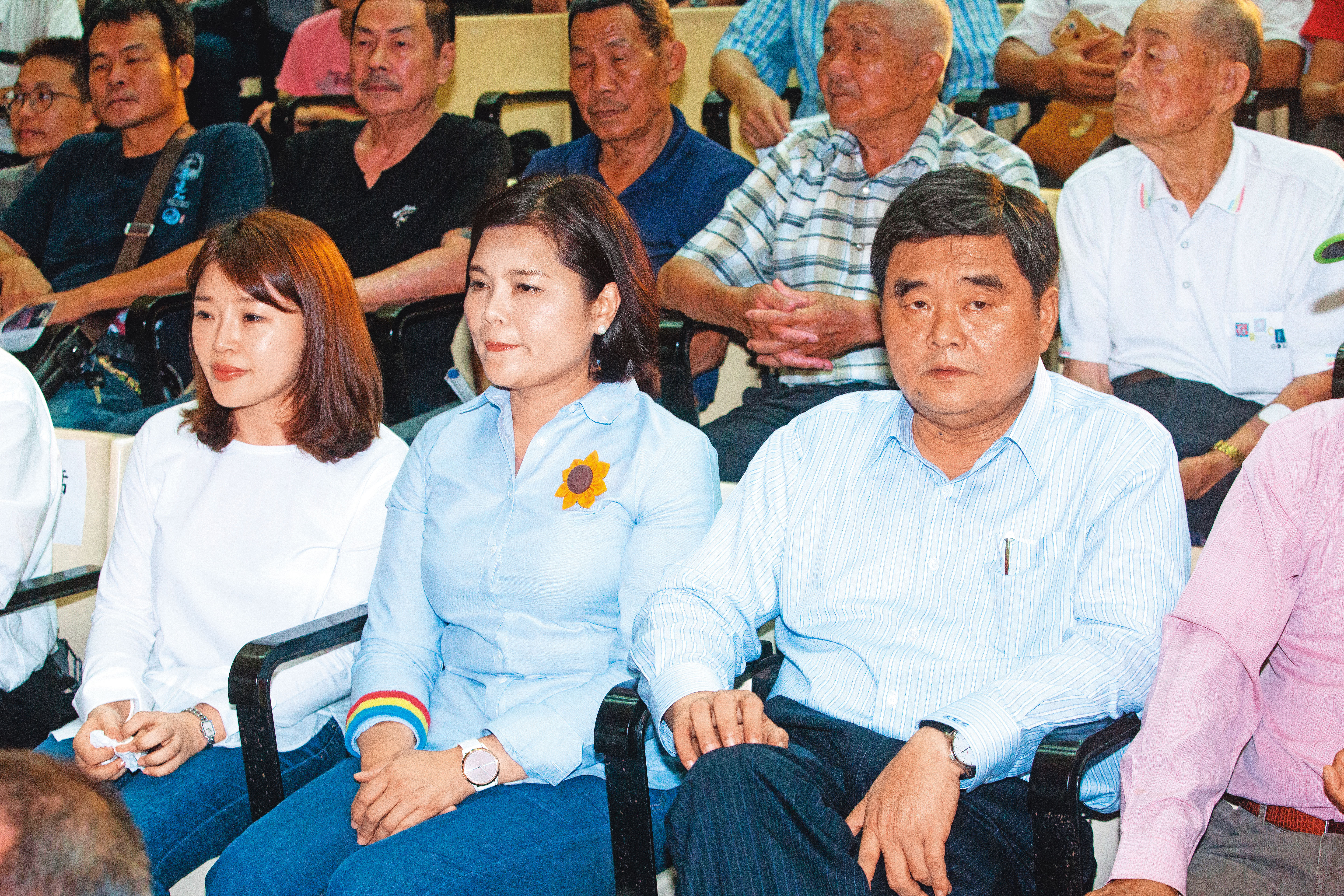 張氏家族2處豪華農舍,歷經2任民進黨縣長,仍然屹立不搖。