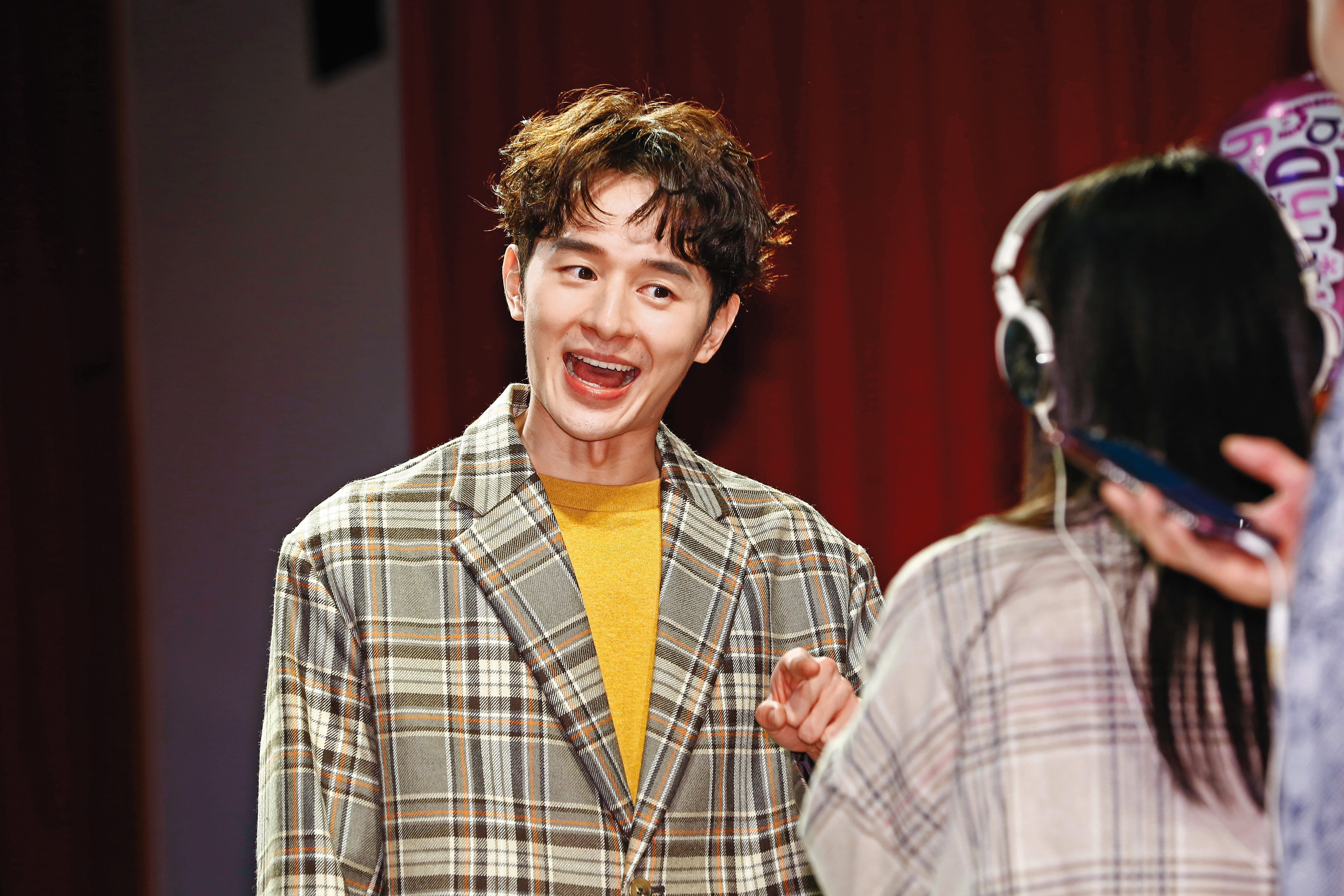 螢光幕前的表演真的是看看就好，就連真人秀也不例外，張軒睿跟Selina就是一個很好的例子。