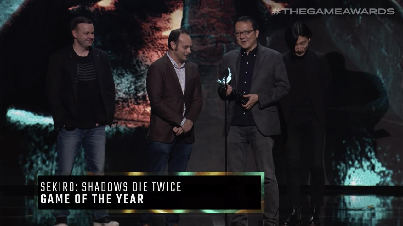 年度最佳遊戲頒給了《隻狼：暗影雙死》。（翻攝自thegameawards YouTube頻道）