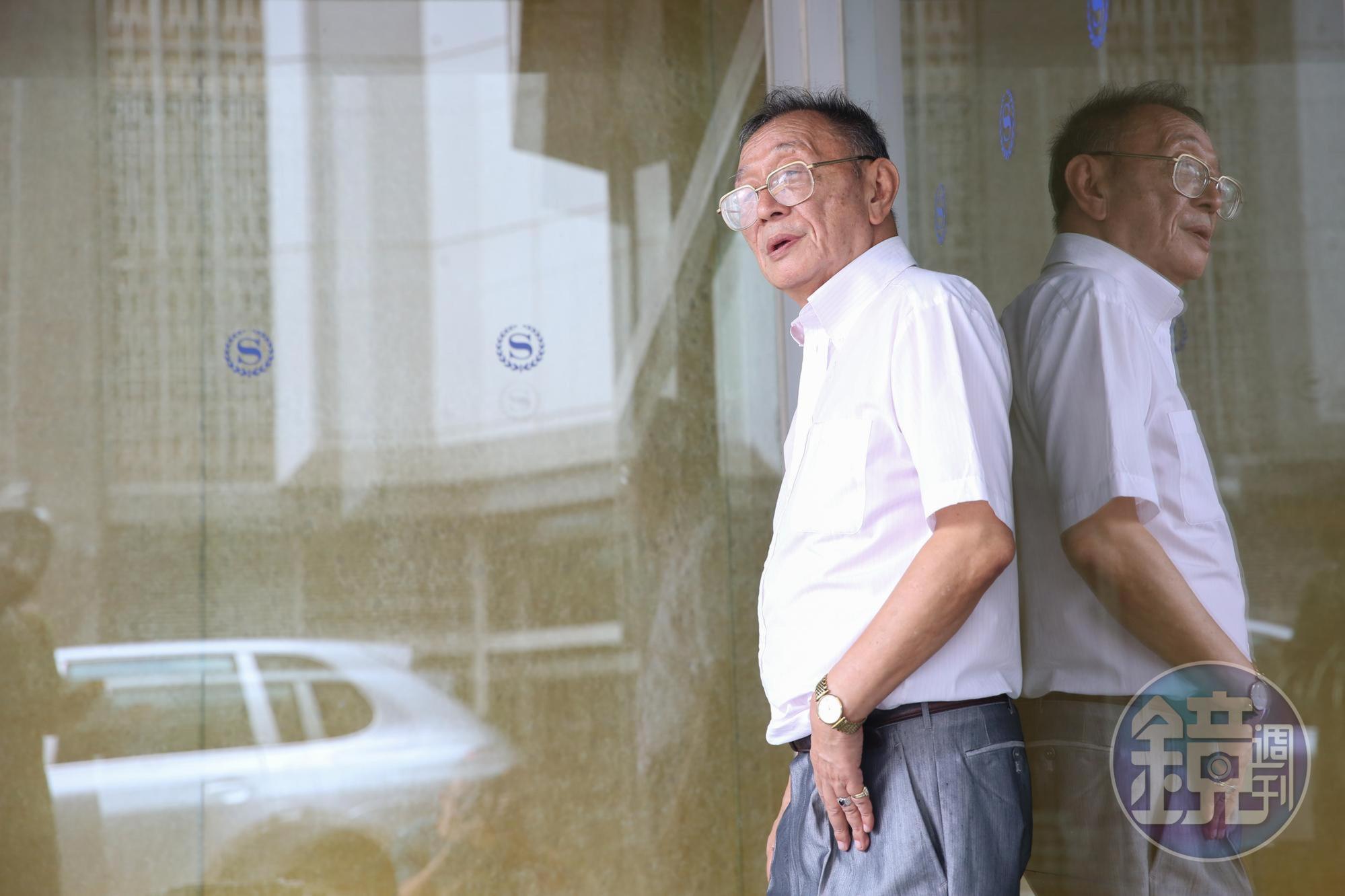 董念台在臉書貼出懸賞啟事,被視為公然恐嚇依法執行職務公務員行為,檢方立即分案從嚴從速偵辦。(本刊資料照)