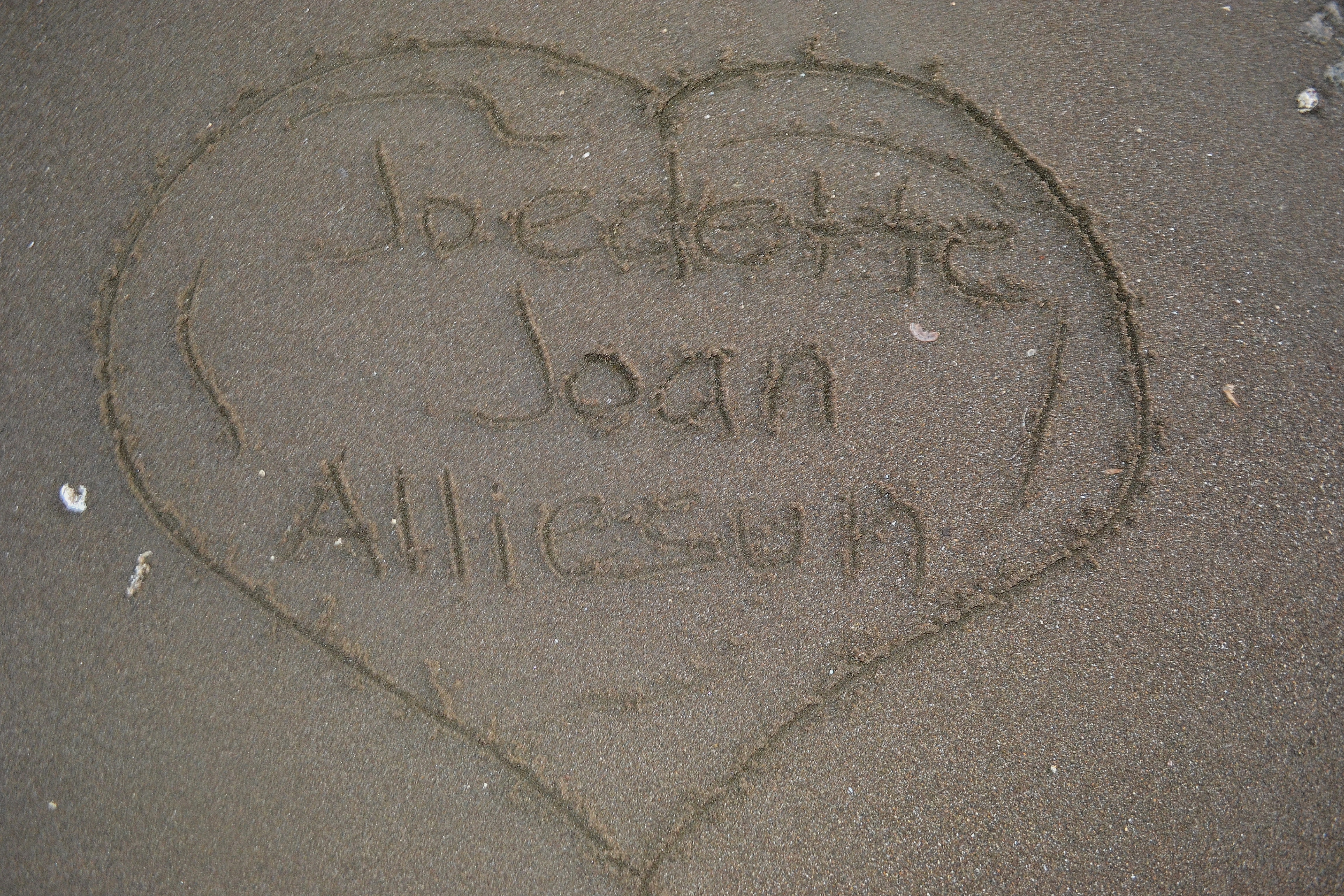 JoanPabona攝影作品〈Three Sides of Heart〉（Joan Pabona提供）