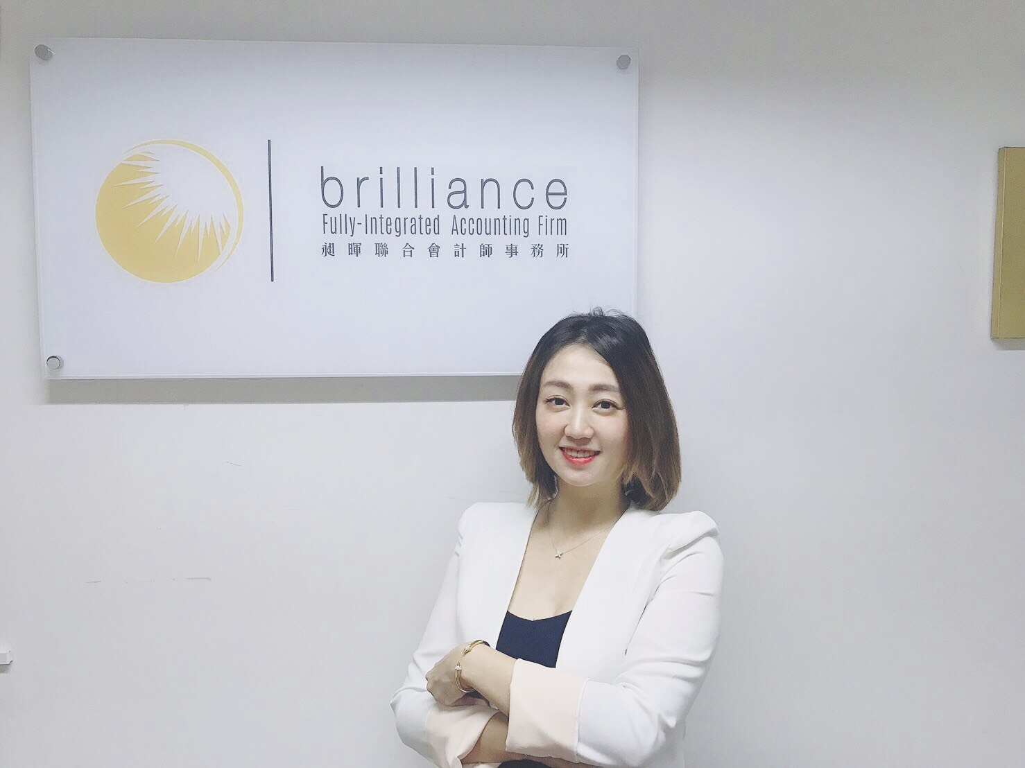 如興突然暫停腳步,會計師王靖婷分析是為充實資產。