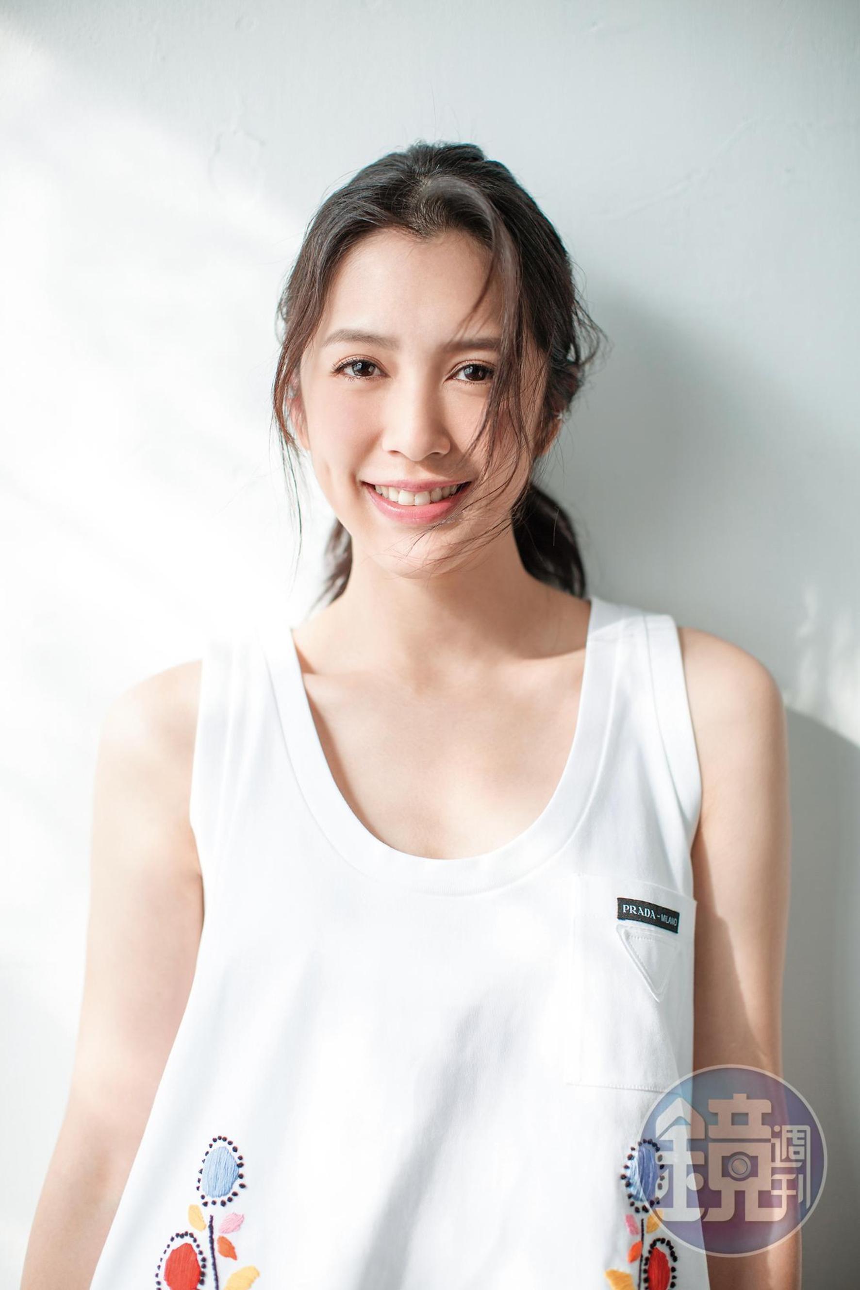 劉奕兒說扮演一個任性的迷妹、要什麼有什麼,也不在意別人的觀感,永遠都有用不完的勇氣。