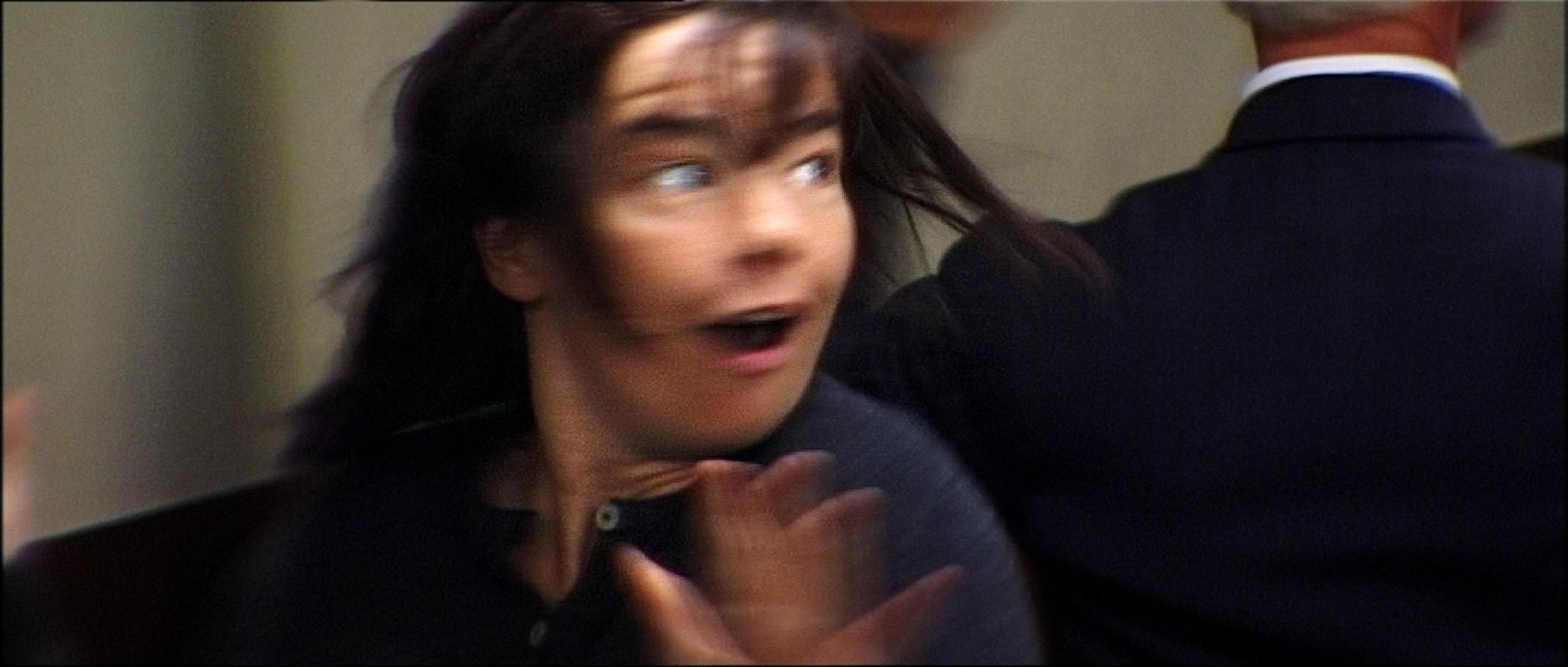 冰島歌手碧玉因《在黑暗中漫舞》奪得坎城影后。（光年映畫提供）