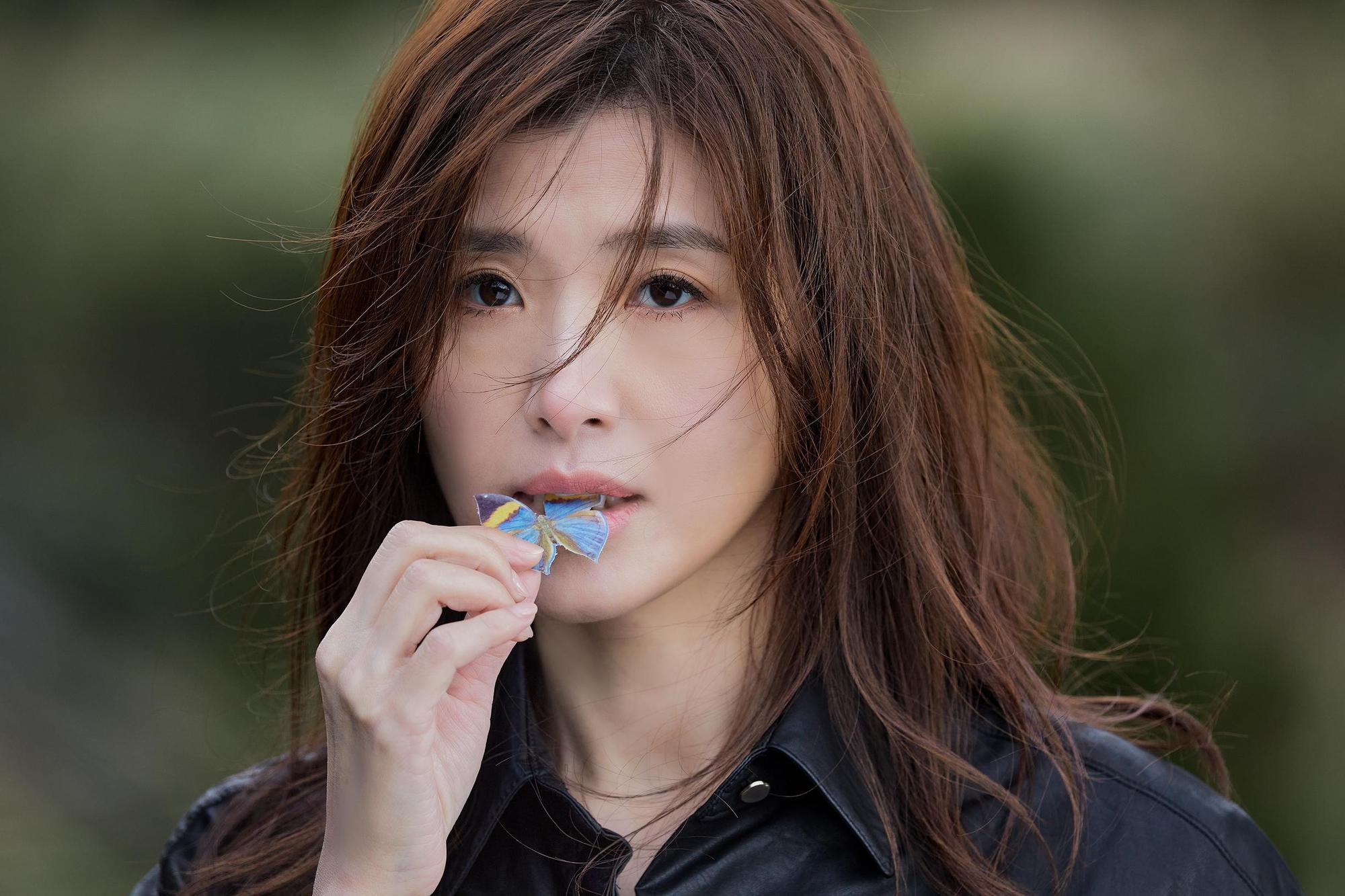 玉女歌手蘇慧倫睽違12年推出新單曲〈為你變成他〉,已於19日數位上架。(相信音樂提供)