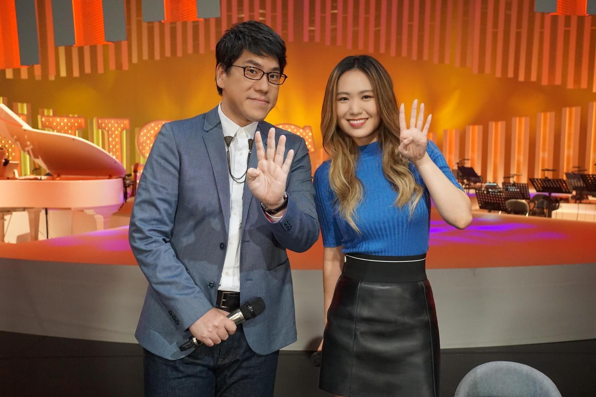 孫盛希為《音樂萬萬歲4》節目重新改編專輯裡的歌曲〈夢遊〉。 ( 公視提供)