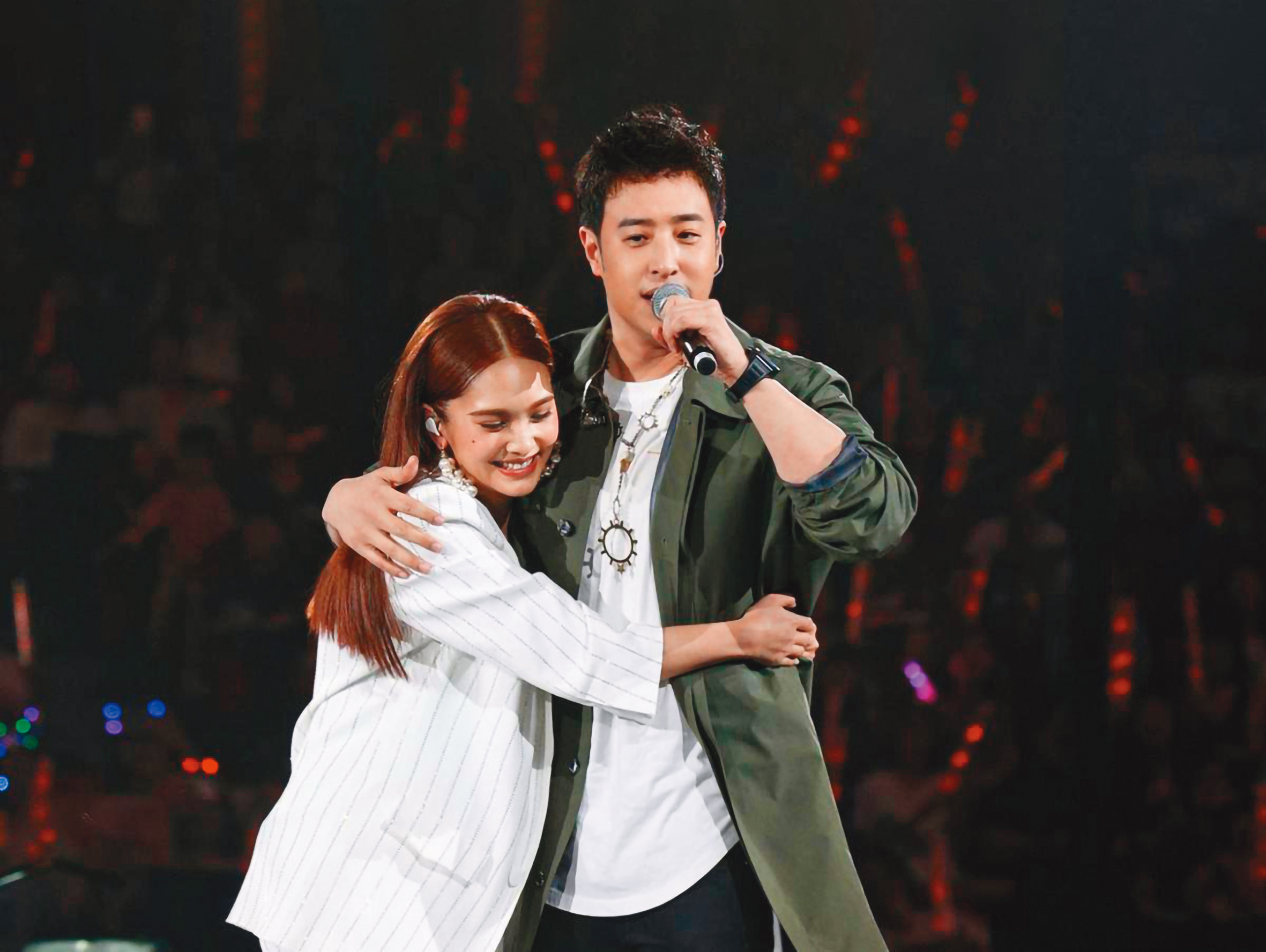 女團選秀新節目《菱格世代Dancing Dimond52》，將由楊丞琳（左）和潘瑋柏擔任首席導師。（台灣太陽娛樂提供）