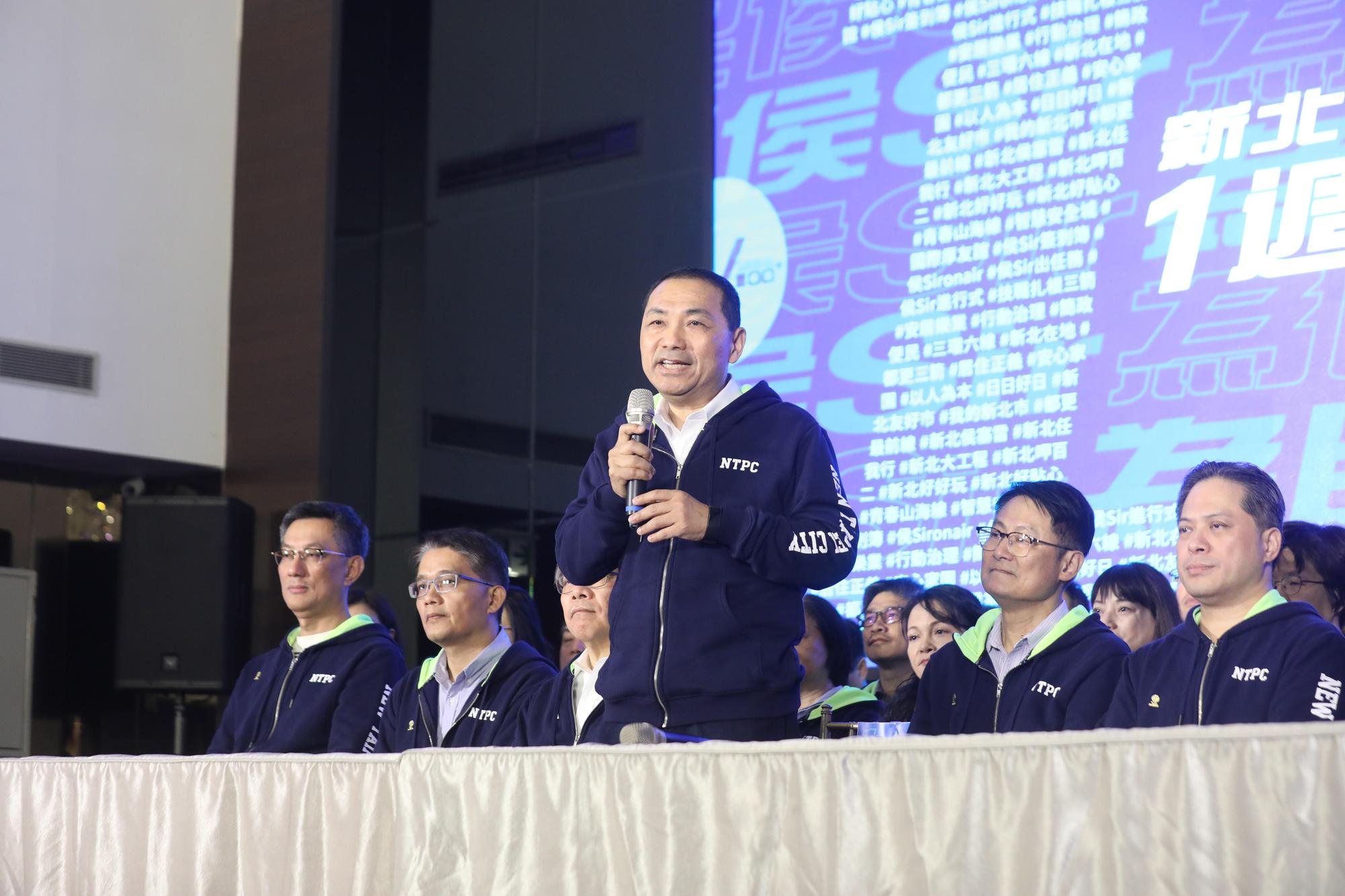 侯友宜日前才舉辦「向市民報告」就職週年記者會，今日即宣布小內閣改組。（新北市府新聞局提供）
